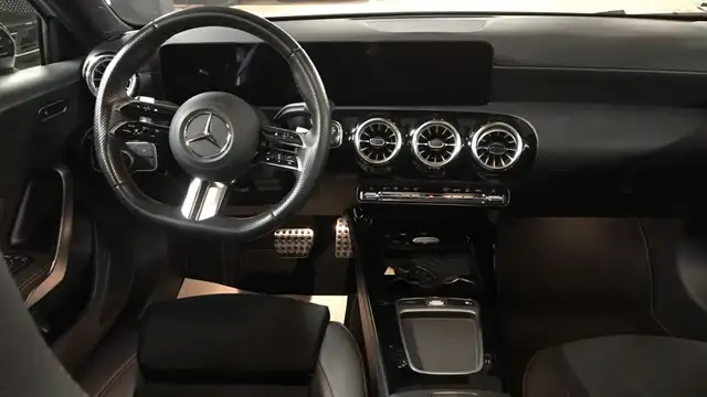 Mercedes-Benz A-Class view 8