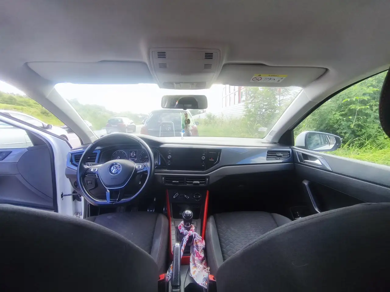 Volkswagen Polo Citadine 5 portes — photo 12