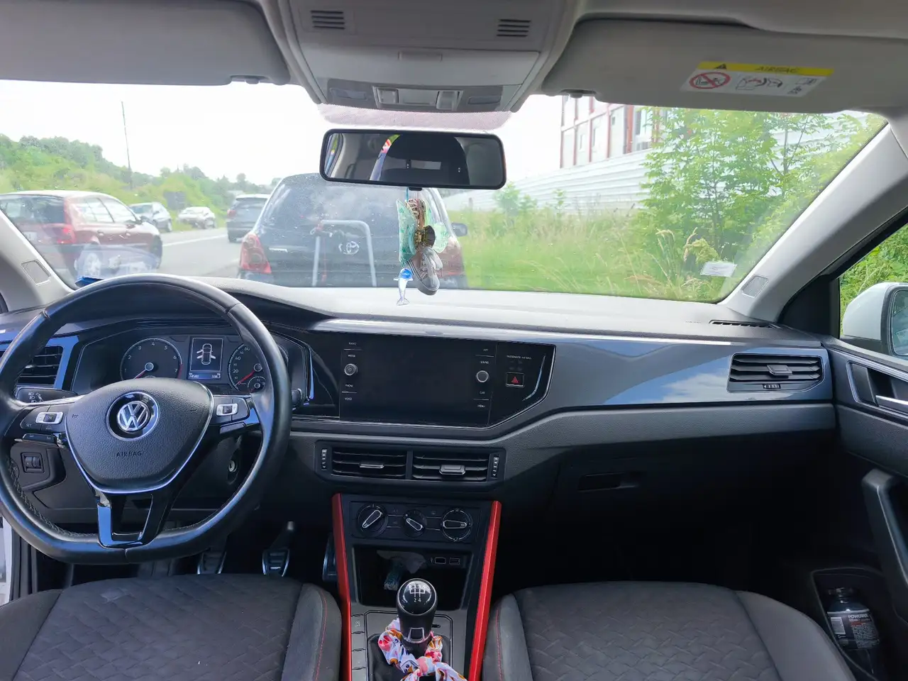 Volkswagen Polo Citadine 5 portes — photo 13