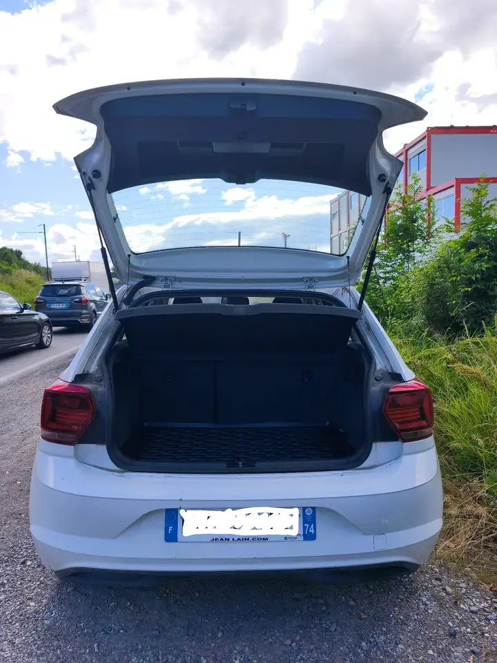 Volkswagen Polo Citadine 5 portes — photo 6