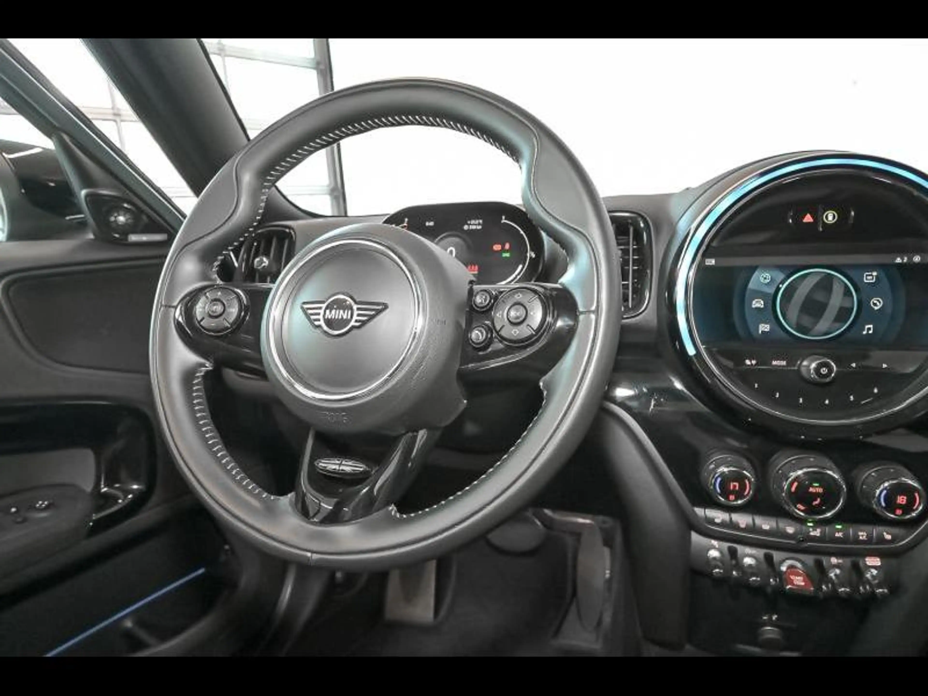 MINI Cooper S Countryman Chili II — photo 9