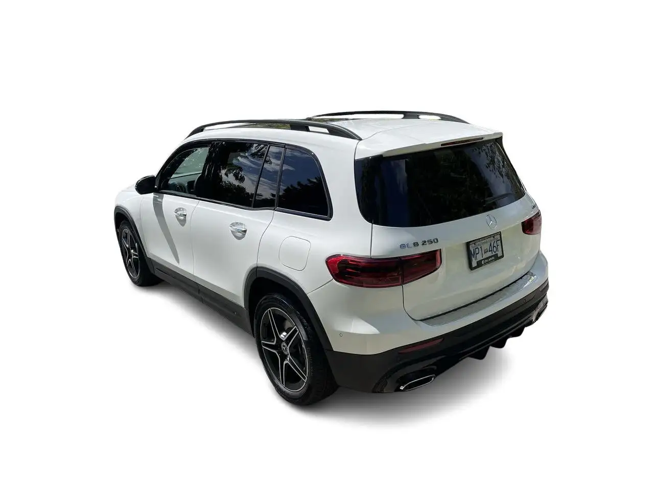Mercedes-Benz GLB снимка Mercedes-Benz GLB
