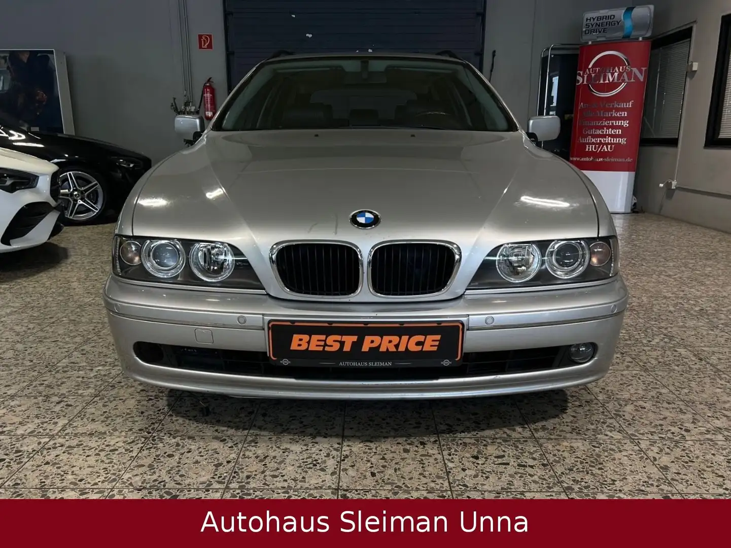 BMW 525 d A Exclusive Touring/ Autom./Navi/Leder Argintiu - 2