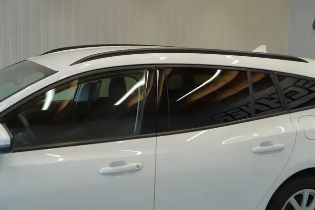 Ford Focus view 12