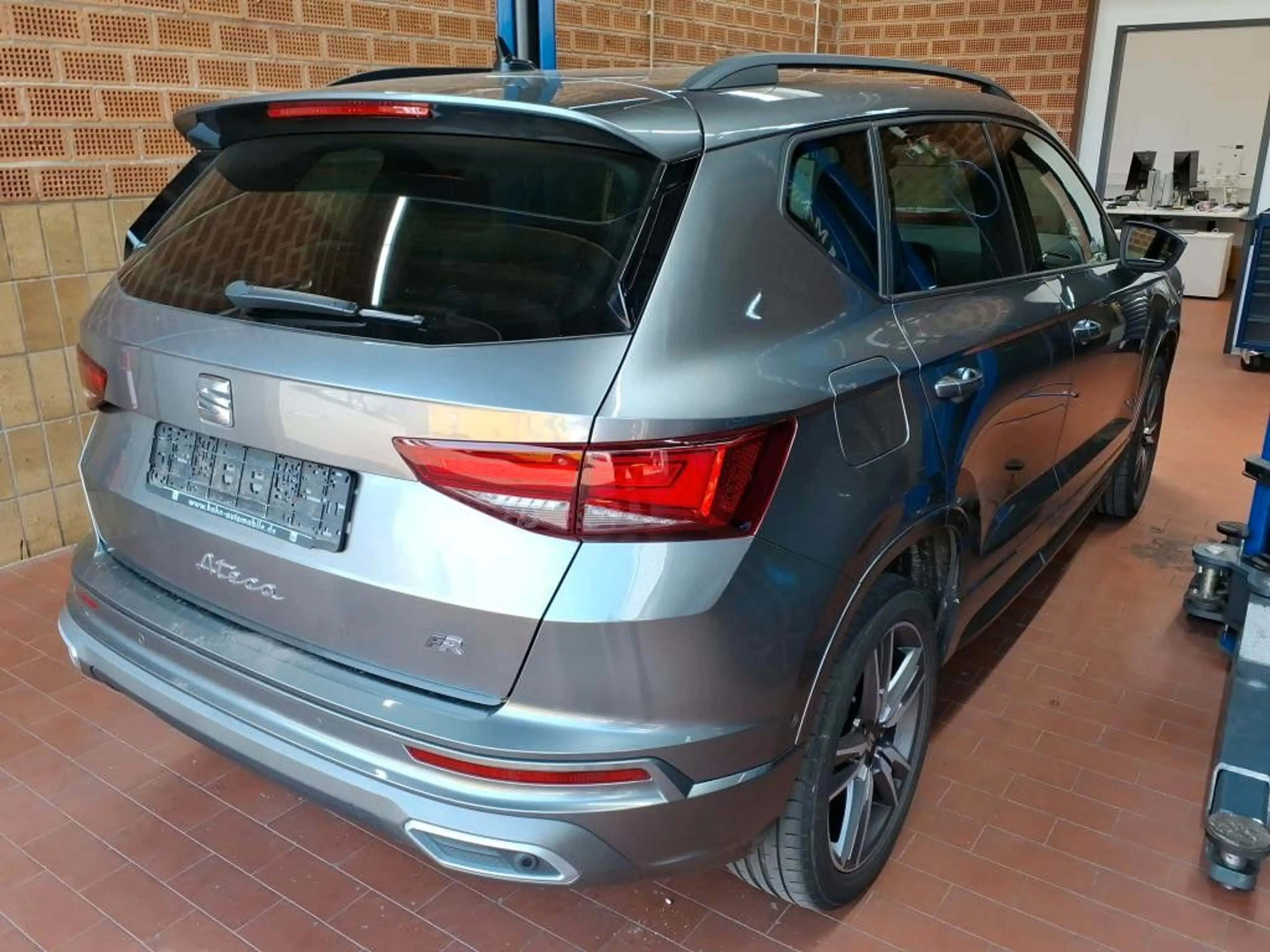 SEAT Ateca FR 1.5 TSI DSG/AHK/KAMERA/LED/ACC/APP/SHZ — photo 4