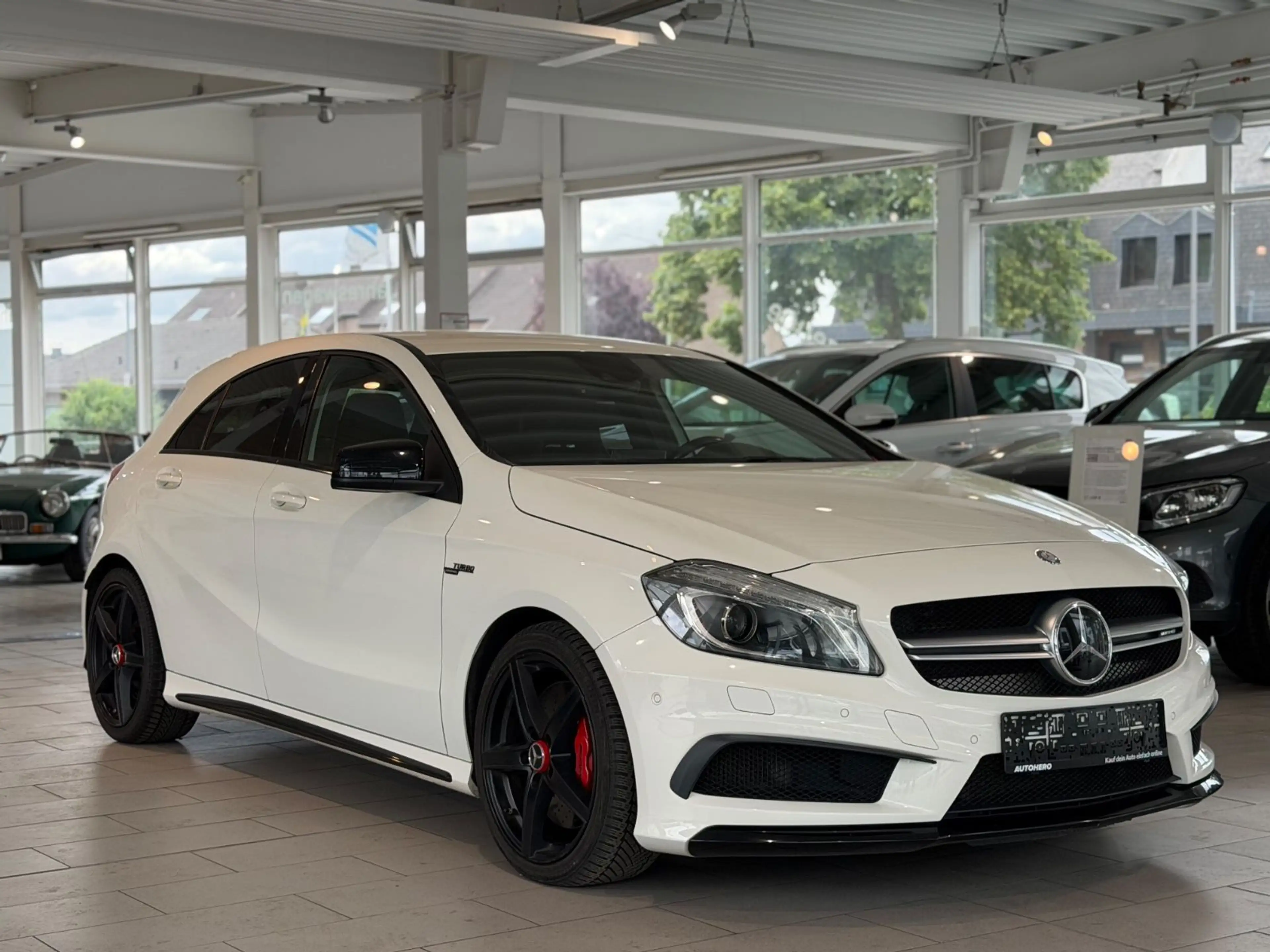 Mercedes-Benz A 45 AMG A A 45 AMG 4Matic*AUTOMA.*NAVI*Bi.XEN* — photo 7