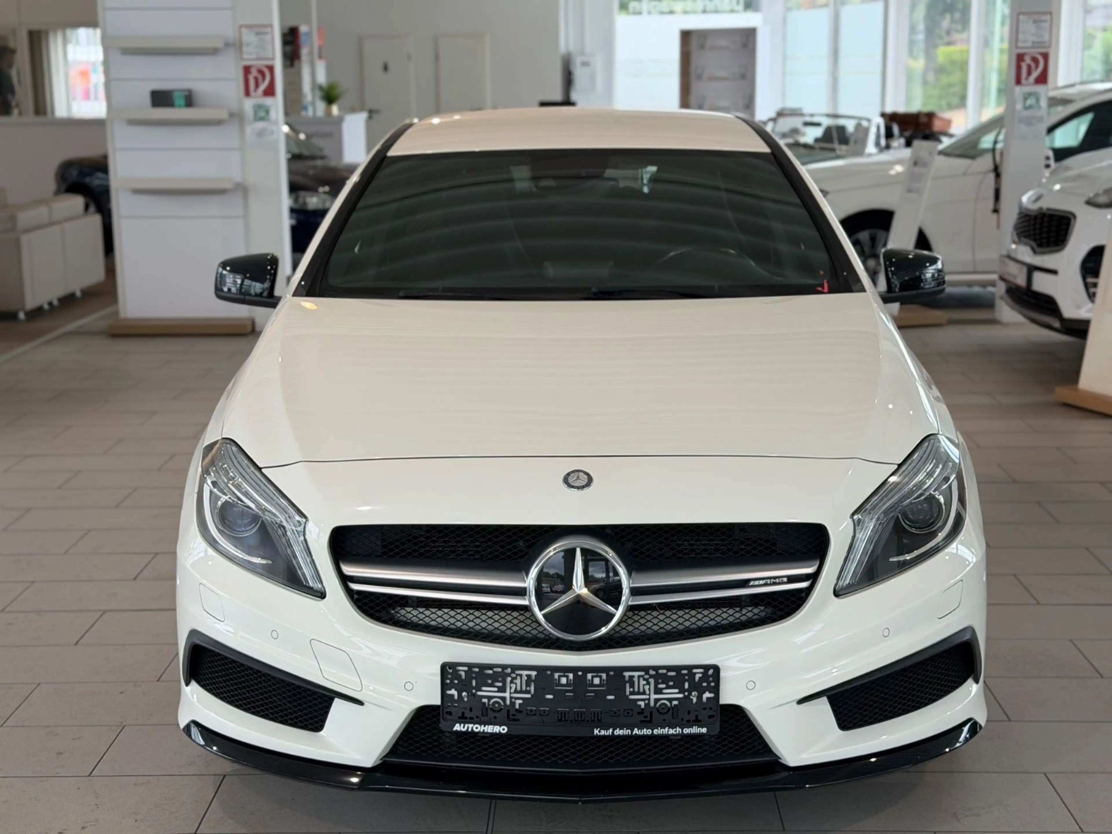 Mercedes-Benz A 45 AMG A A 45 AMG 4Matic*AUTOMA.*NAVI*Bi.XEN* — photo 9