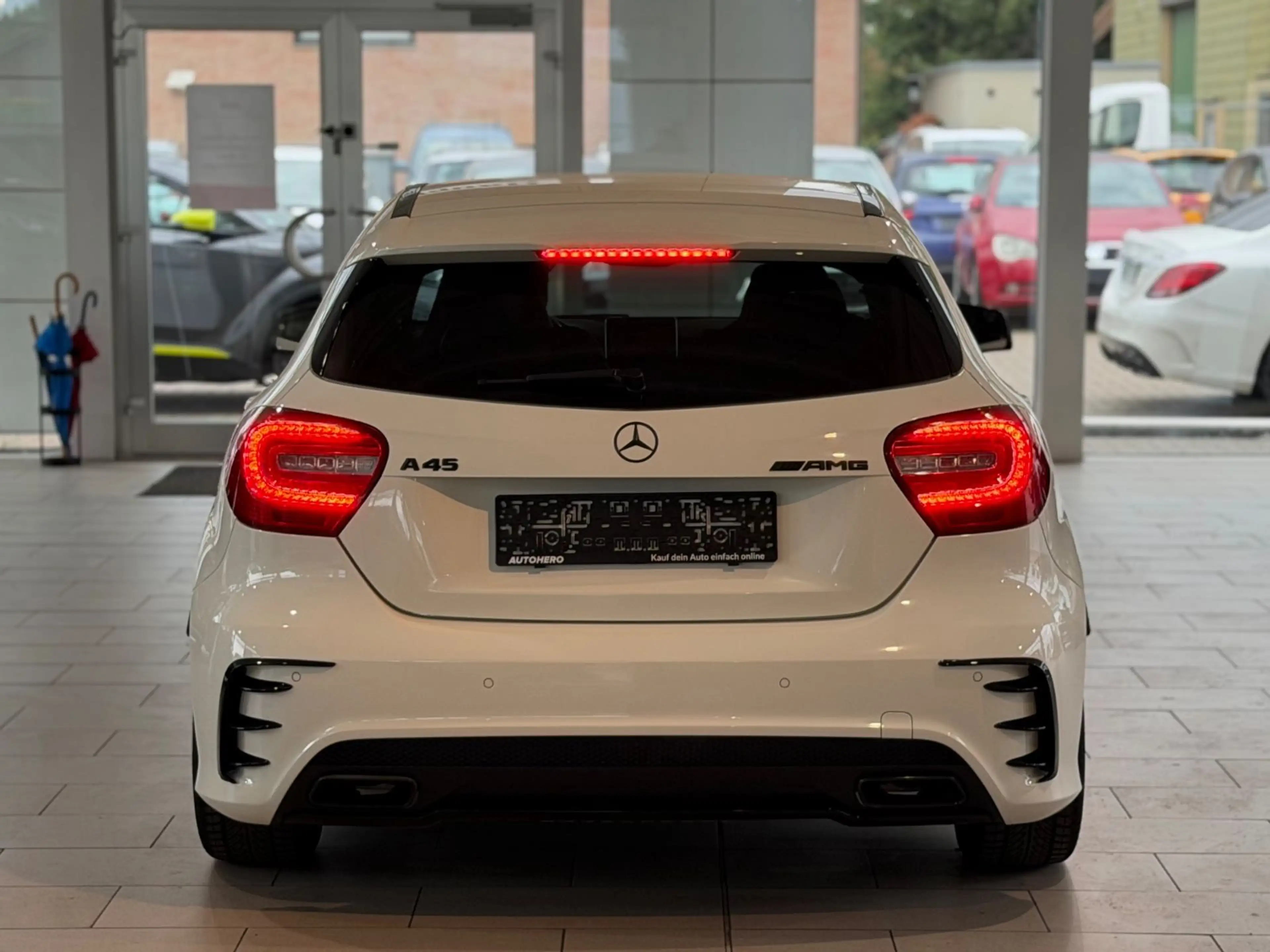 Mercedes-Benz A 45 AMG A A 45 AMG 4Matic*AUTOMA.*NAVI*Bi.XEN* — photo 12
