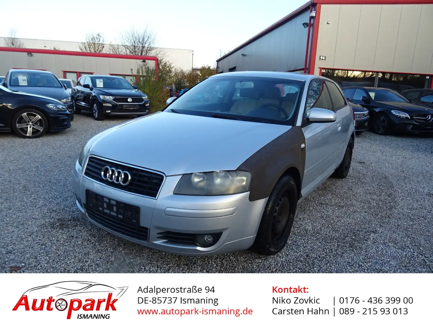 Audi A3 (8P1) 1.6 Attraction Silber - 1