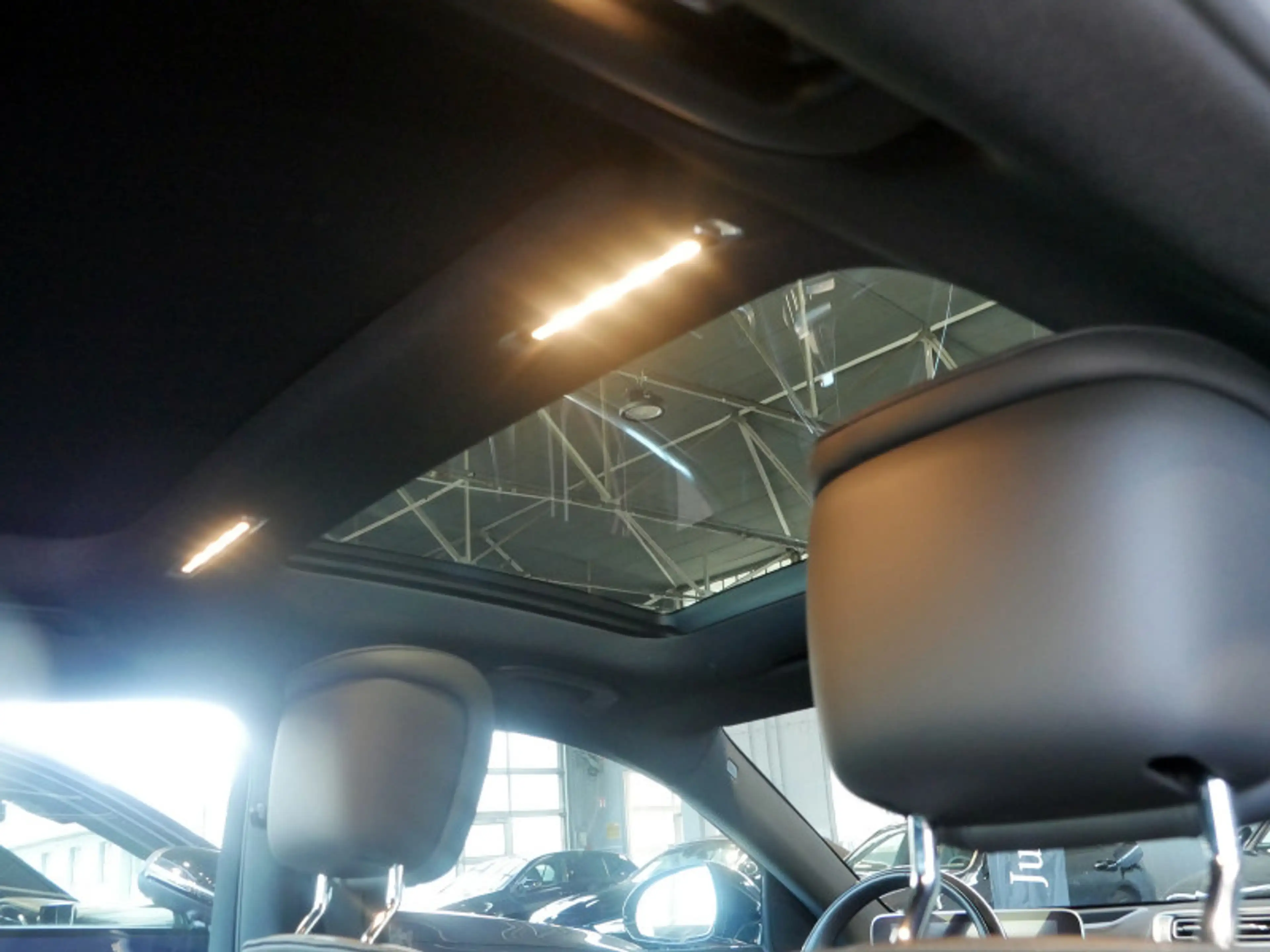 Mercedes-Benz S 350 d  BURM MEMO MULTI 360 AIRMATIC DISTR PANO — photo 11