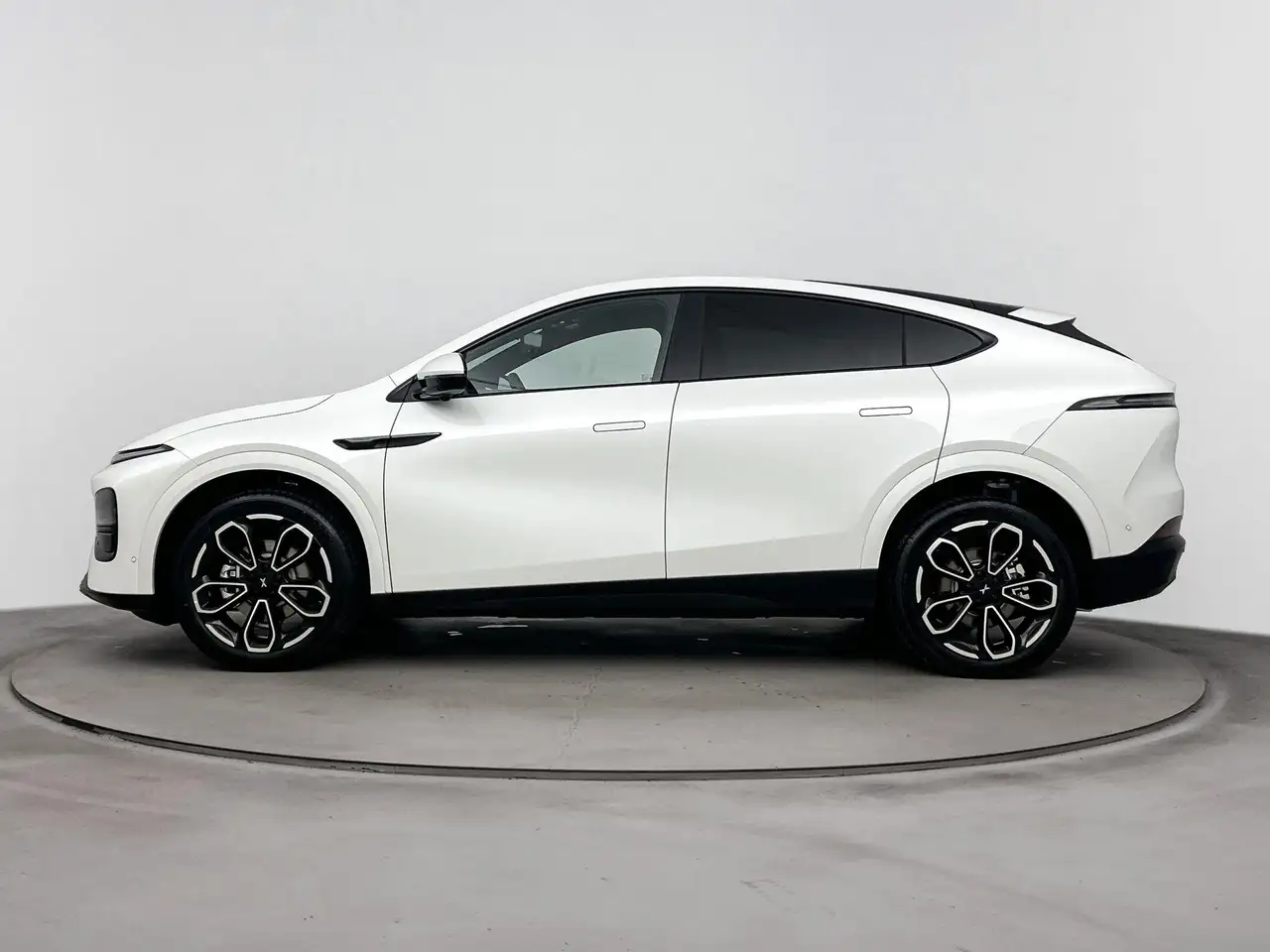 XPENG G6