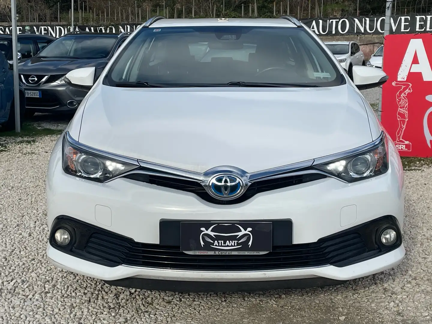 Toyota Auris 1.8h Executive Bianco - 2
