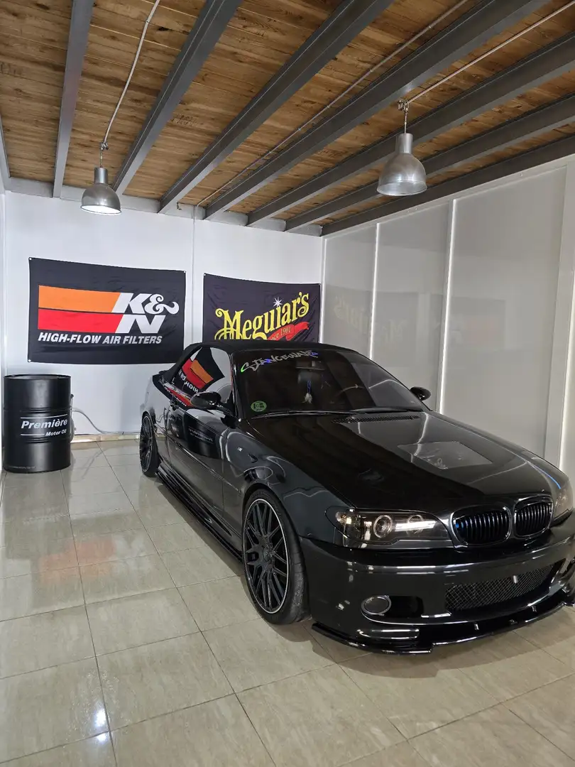 BMW 330 Ci Cabrio - 2