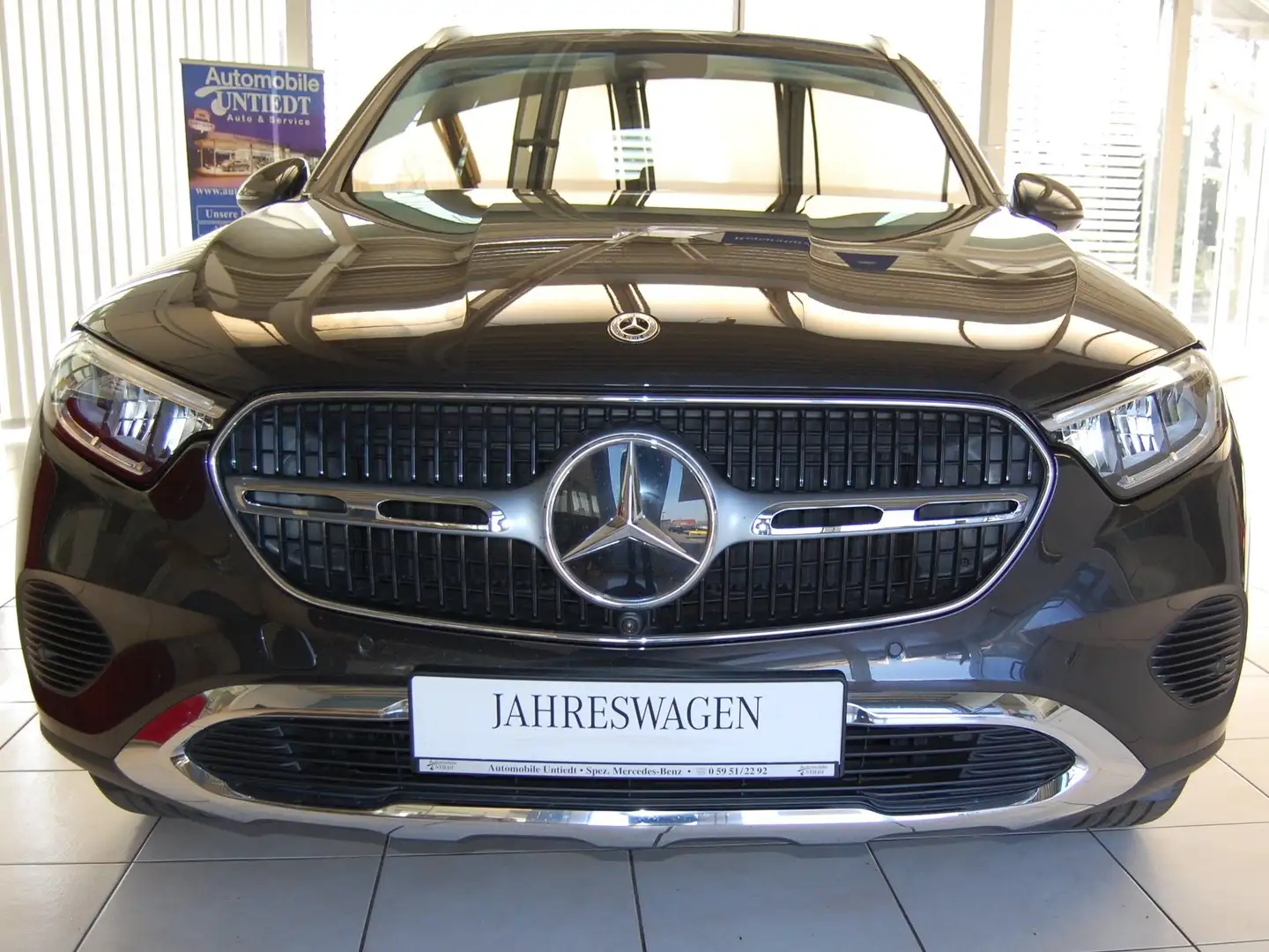 Mercedes-Benz GLC 220 d 4Matic  AHK. LED . Avantgarde 360 Kamera Grau - 2