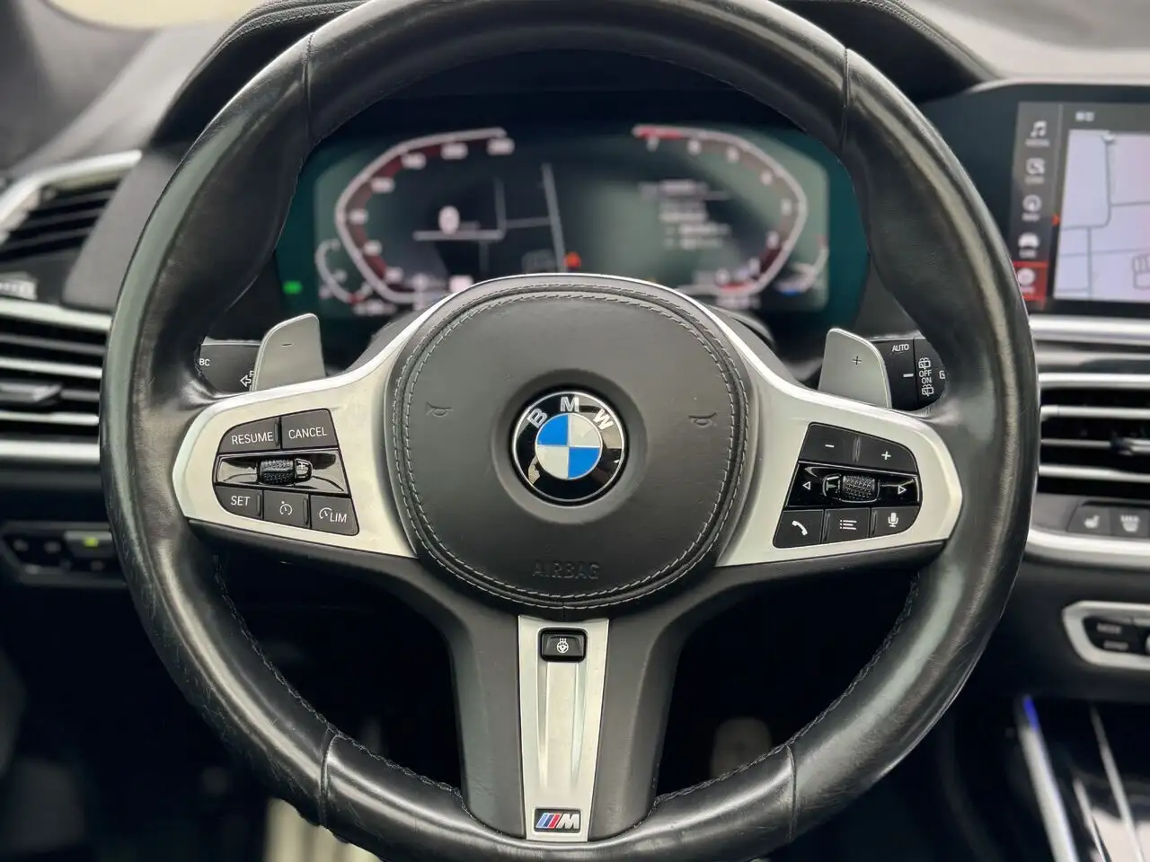 BMW X7 снимка BMW X7