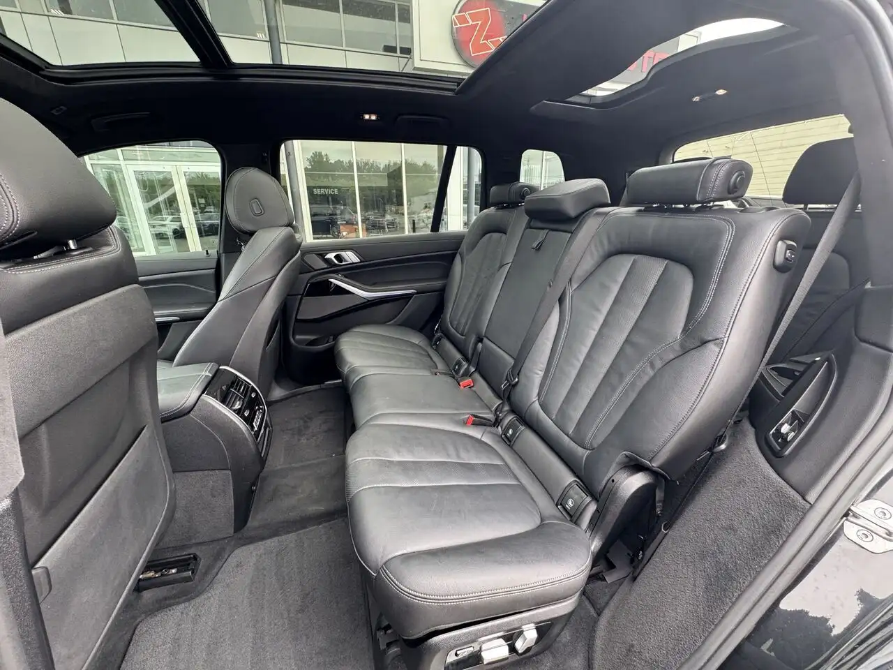 BMW X7 снимка BMW X7