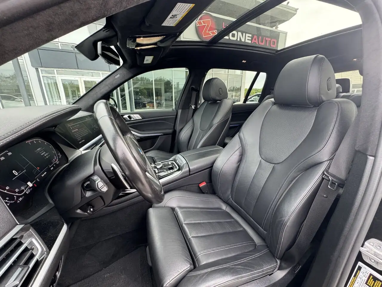 BMW X7 снимка BMW X7