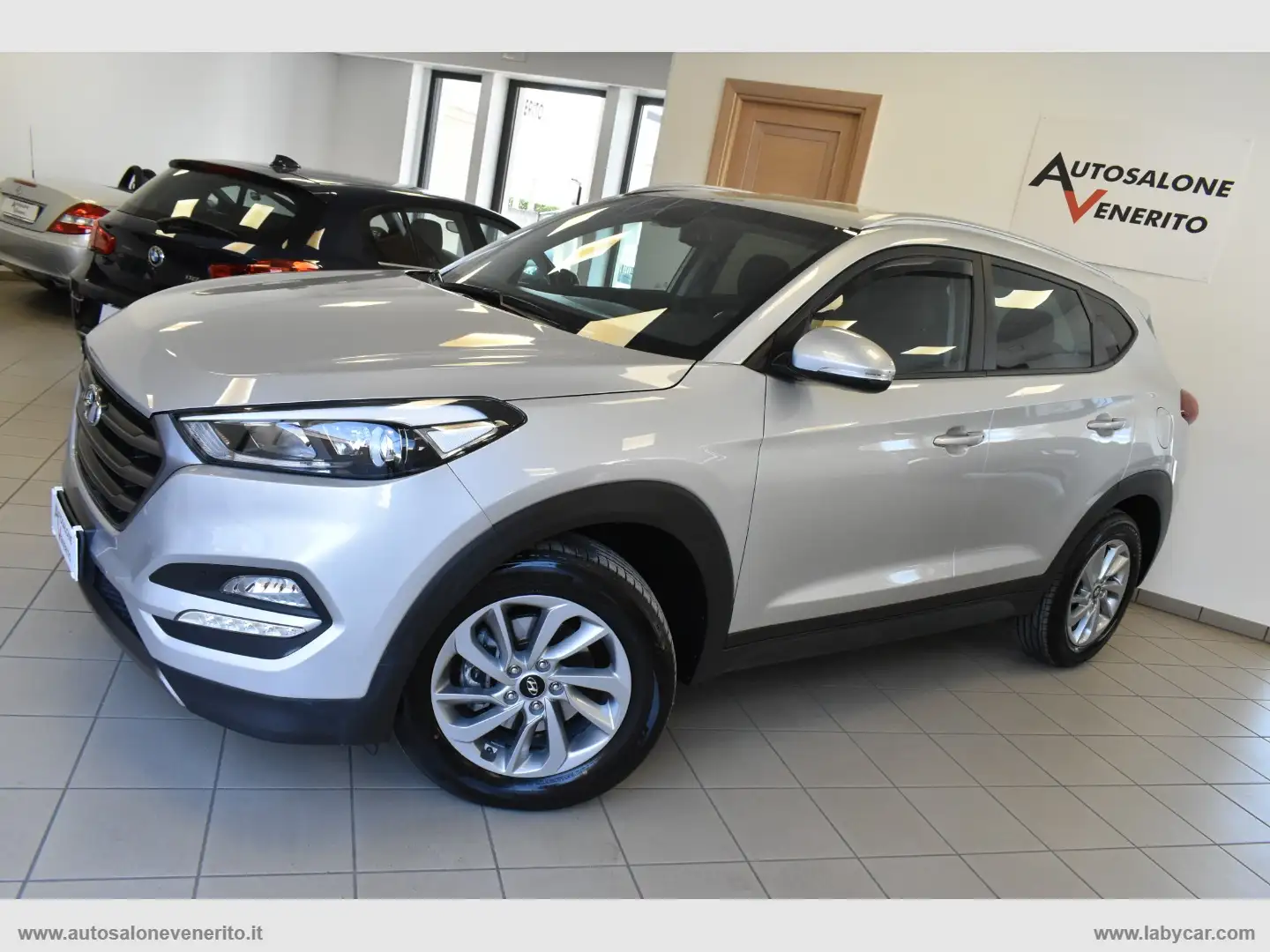 Hyundai TUCSON 1.7 CRDi XPossible Argento - 1