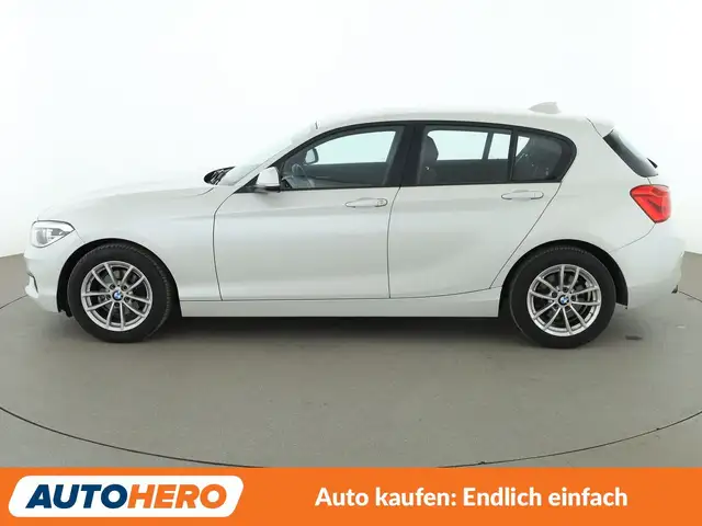 BMW 1 Series view 3
