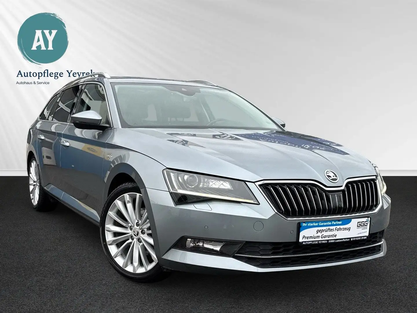Skoda Superb Combi L&K|Memory|Kamera|Pano|Canton|AHK| Gris - 1