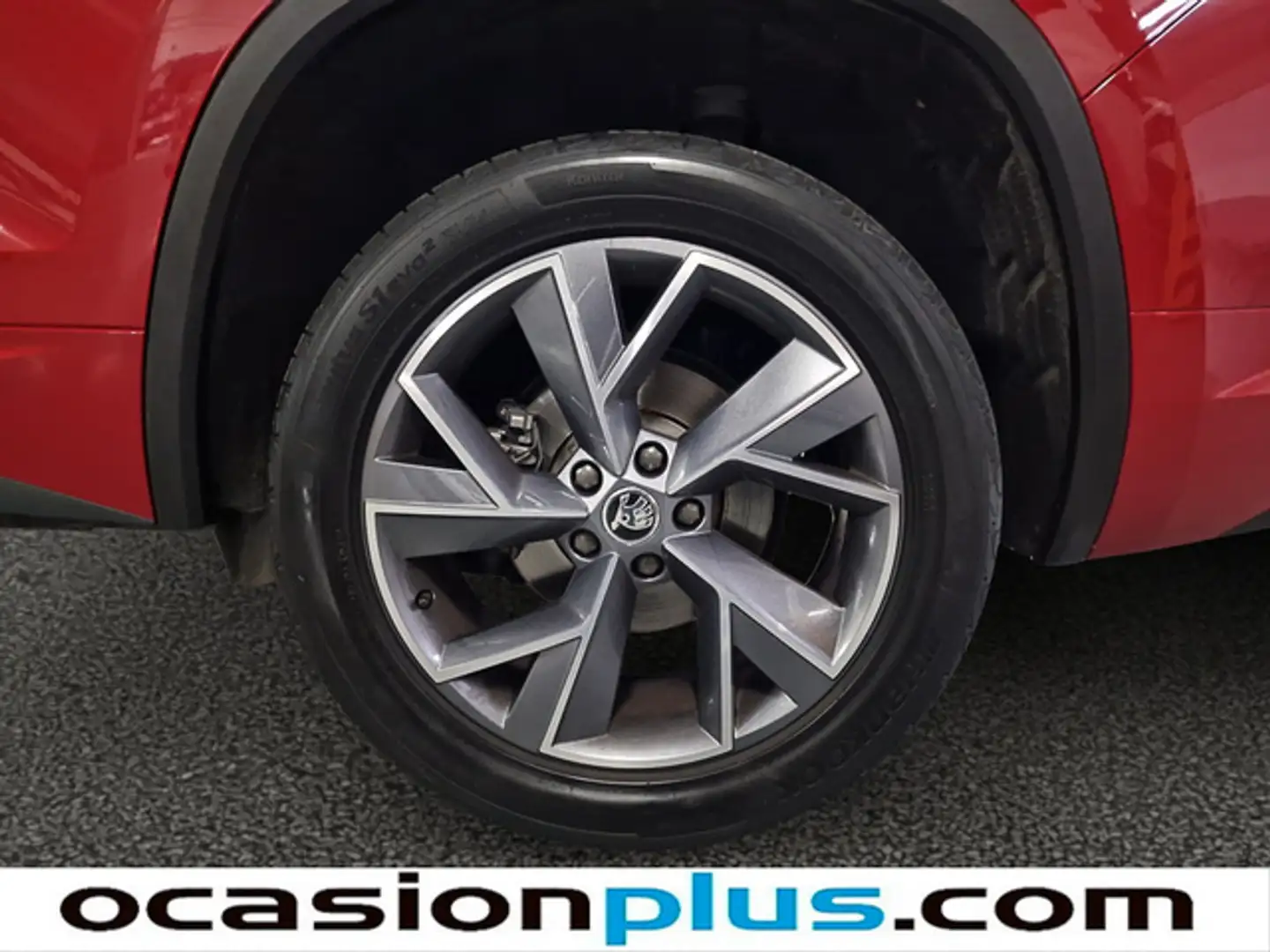 Skoda Kodiaq 2.0TDI AB tech Sportline 4x2 DSG 110kW Rood - 2