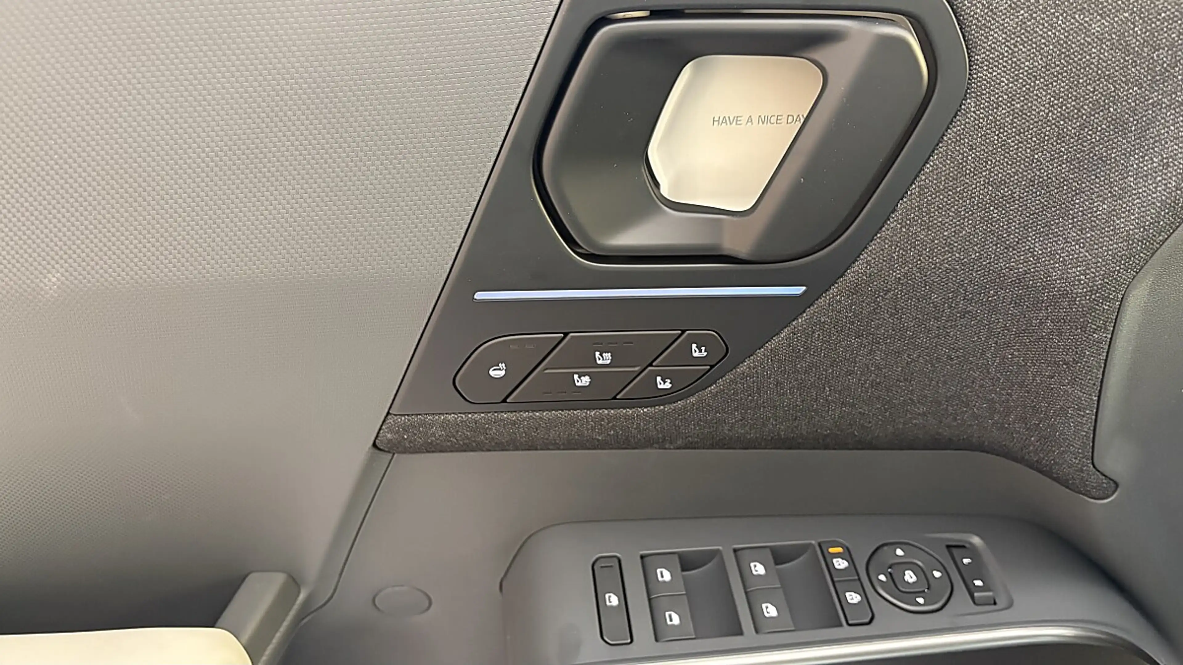 Kia EV2 4S FWD 61kWh GT-Line SD 22KW AC — photo 9