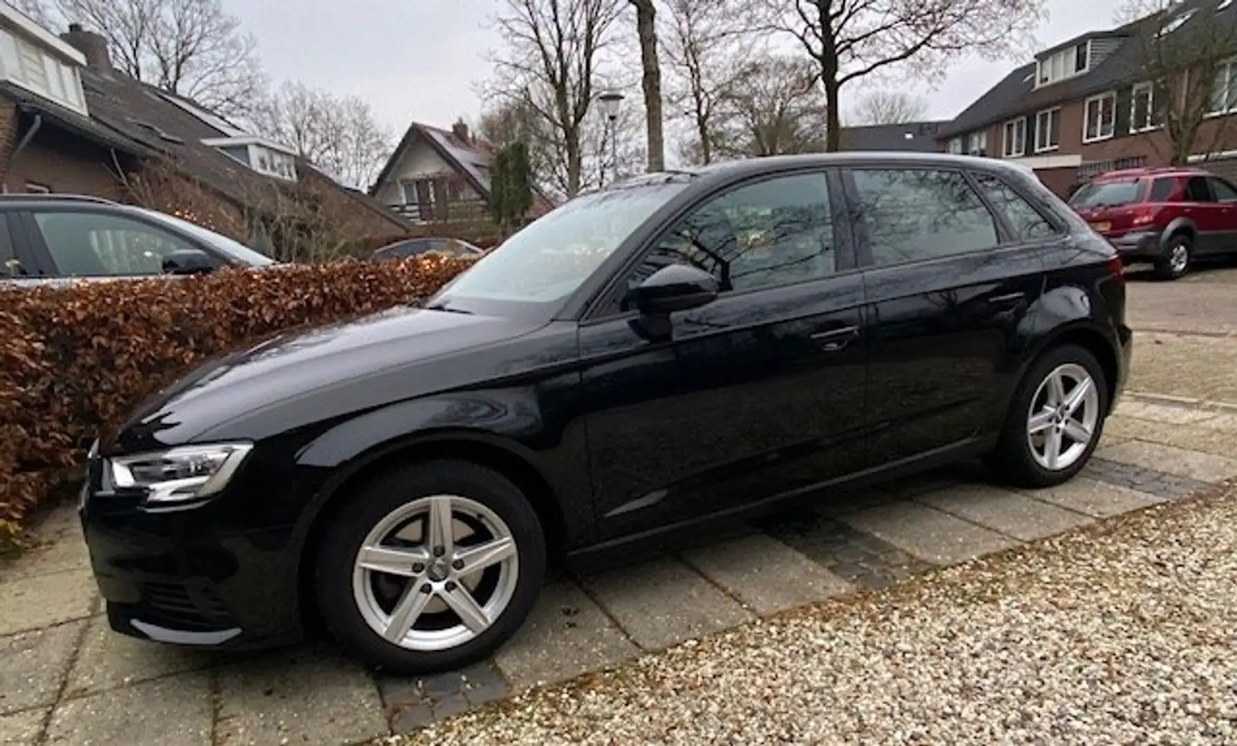 Audi A3 A3 1.0 TFSI Zwart - 2