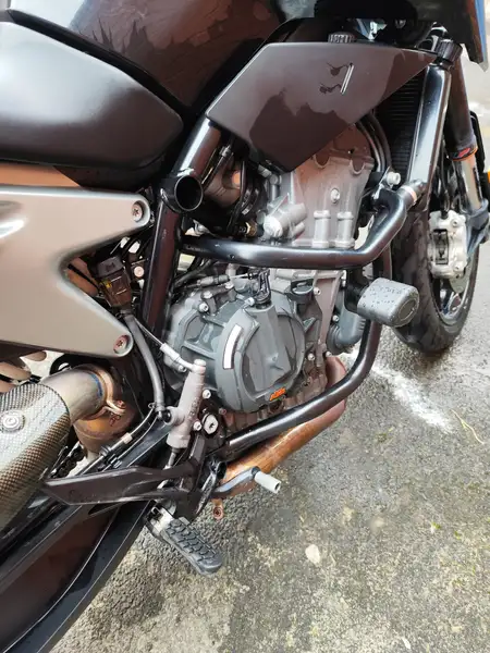 KTM 790 Duke - foto 5