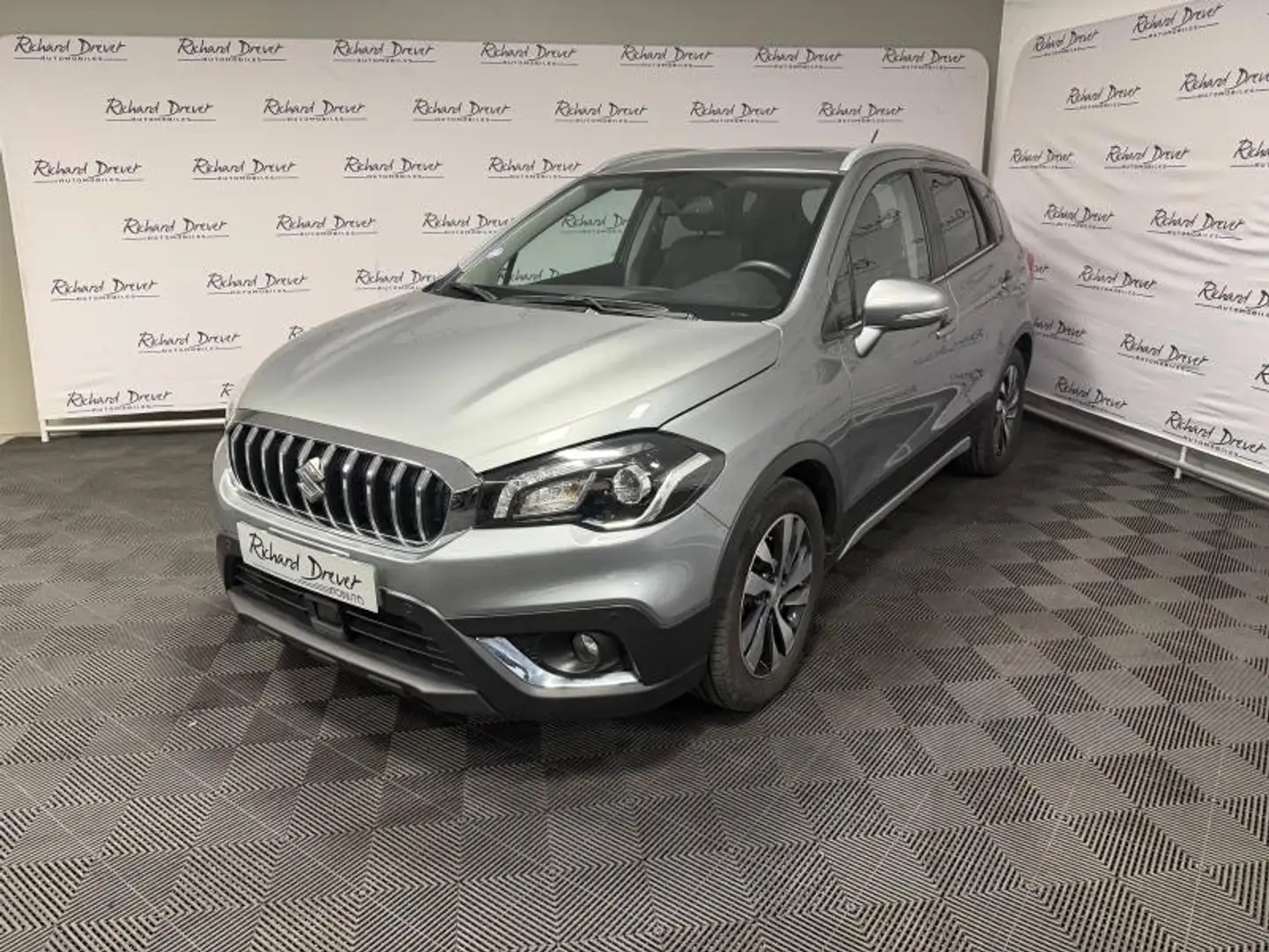 Suzuki S-Cross 1.4 Boosterjet Style Allgrip Auto Gris - 1
