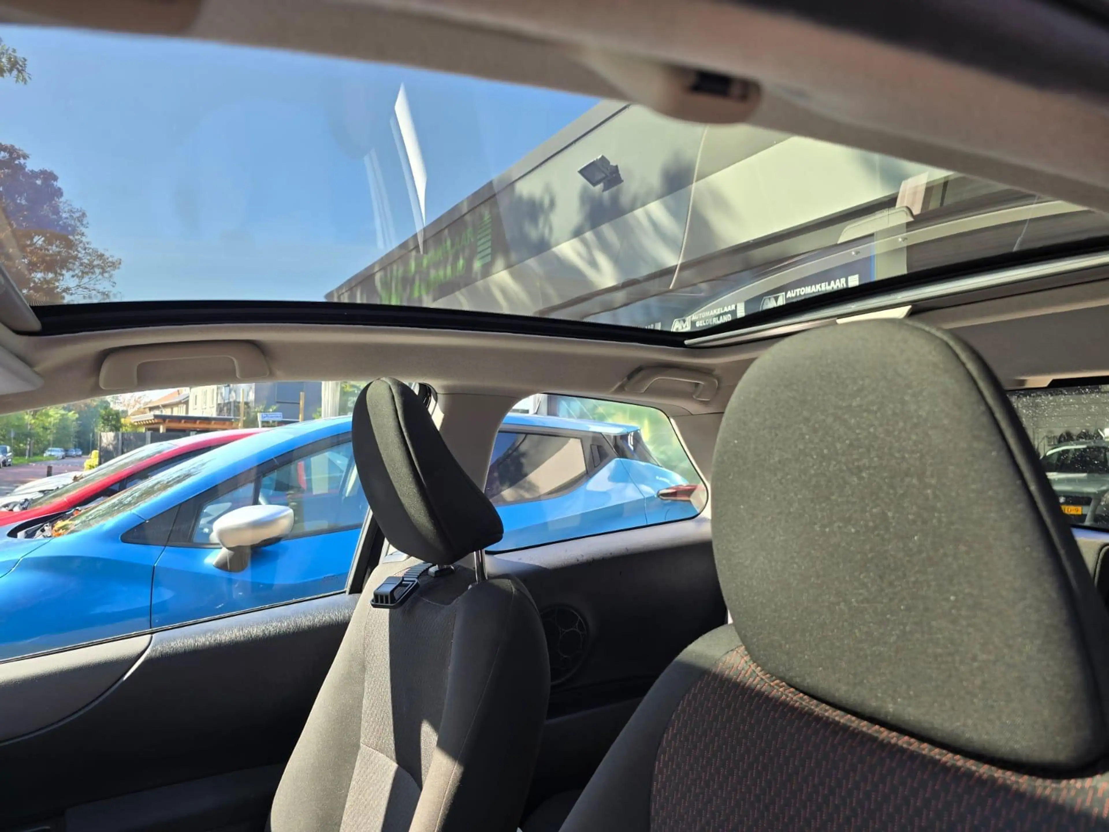 Toyota Yaris 1.3 VVT-i Dynamic | AUTOMAAT | 3/6 OF 12MND GARANT — photo 13