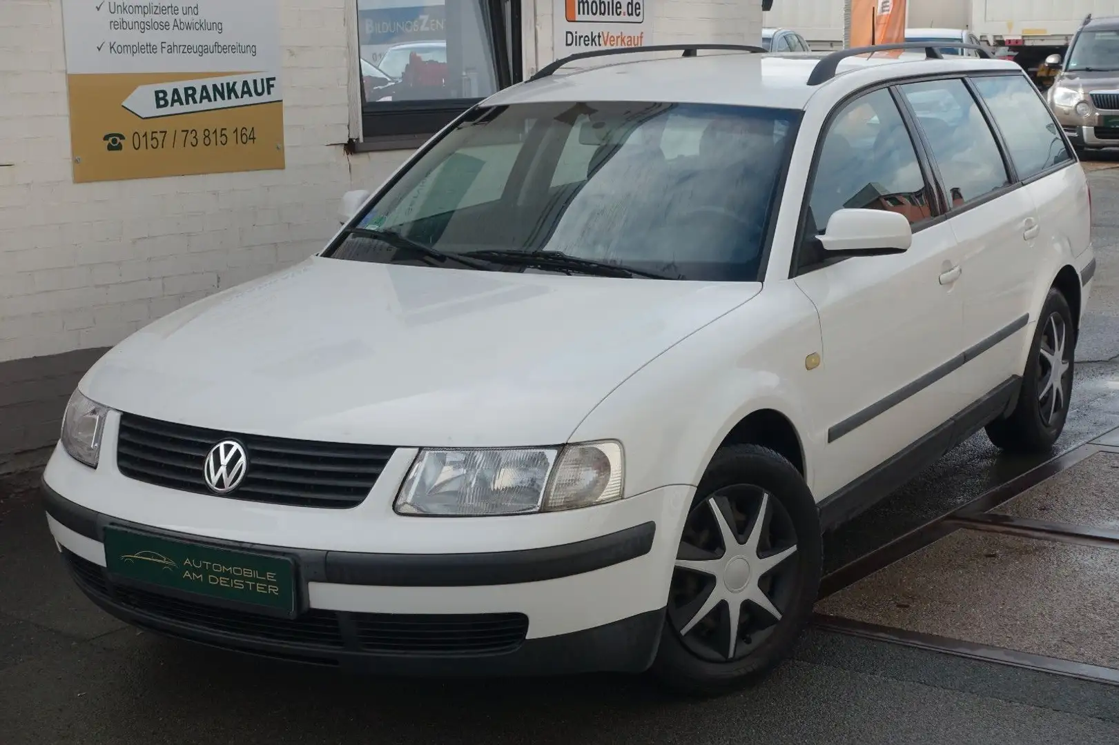 Volkswagen Passat 1.9 TDI*66KW*90PS*AHK*19%MwSt.ausw.1.HAND Blanc - 1