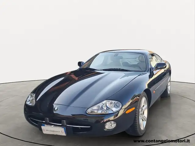 Jaguar XK8 4.2 Coupé