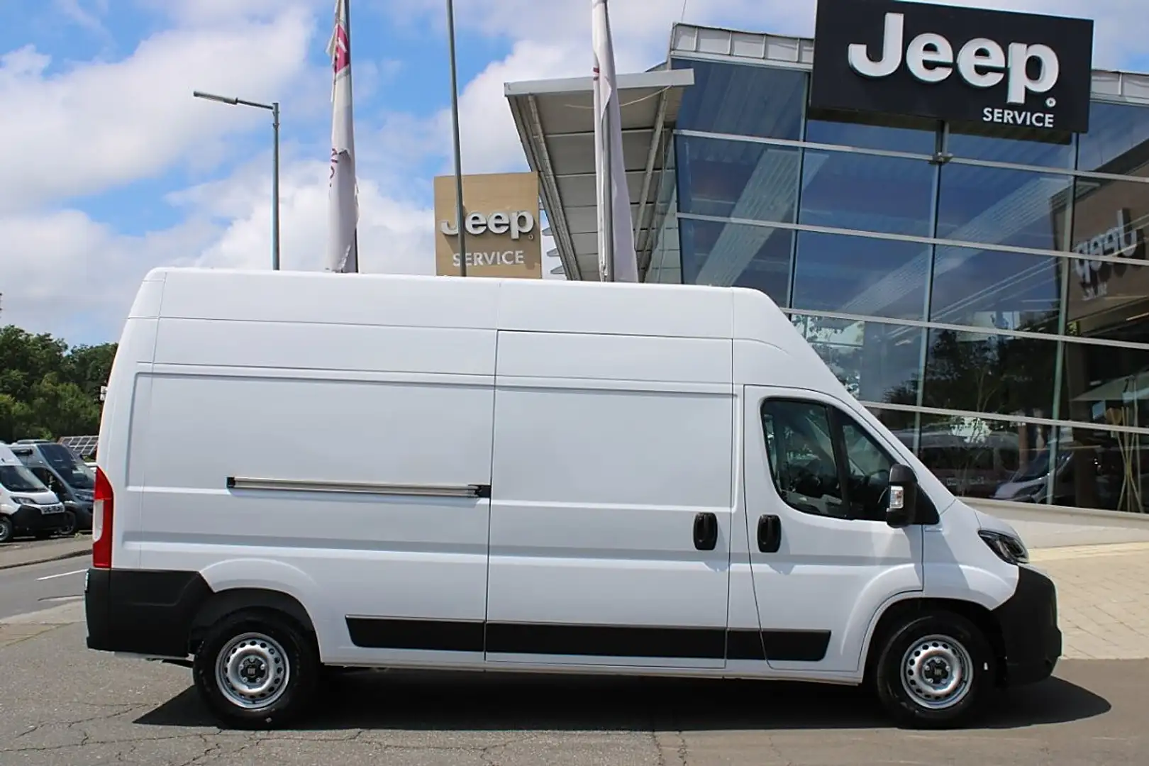 Fiat Ducato MAXI L3H3 180 Automatik Voll Ausstattung... Weiß - 2