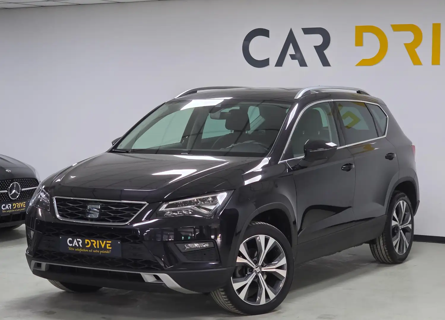 SEAT Ateca 1.6 CR TDI DSG/CAMERA/CAPTEUR/ACC/CARPLAY/LED Noir - 1