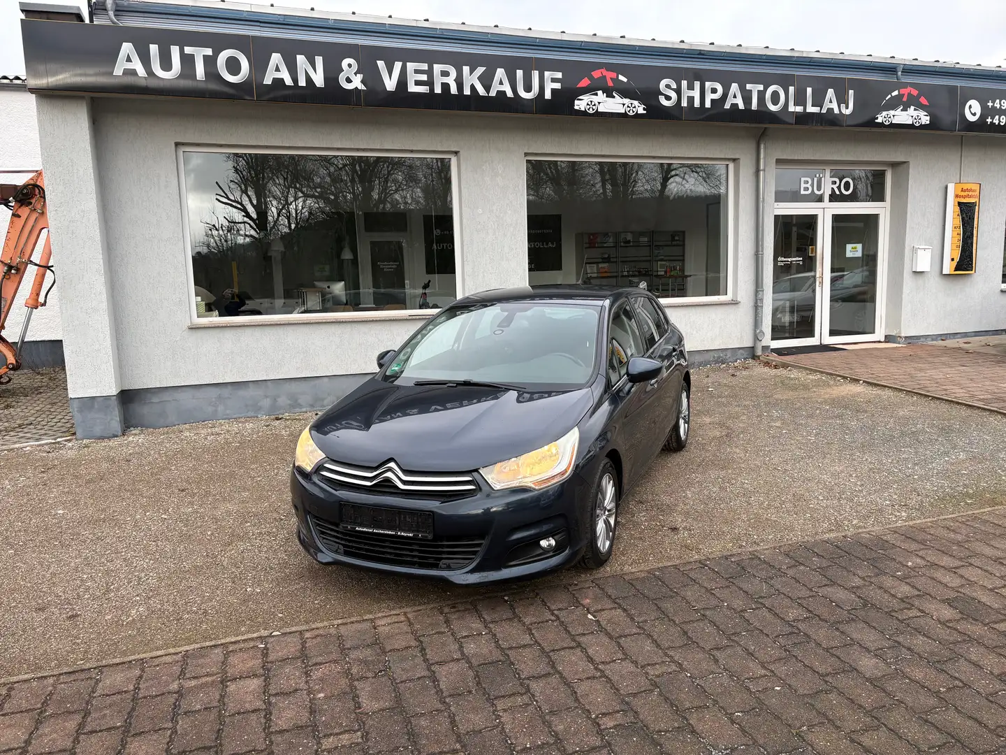 Citroen C4 Tendance Blau - 1