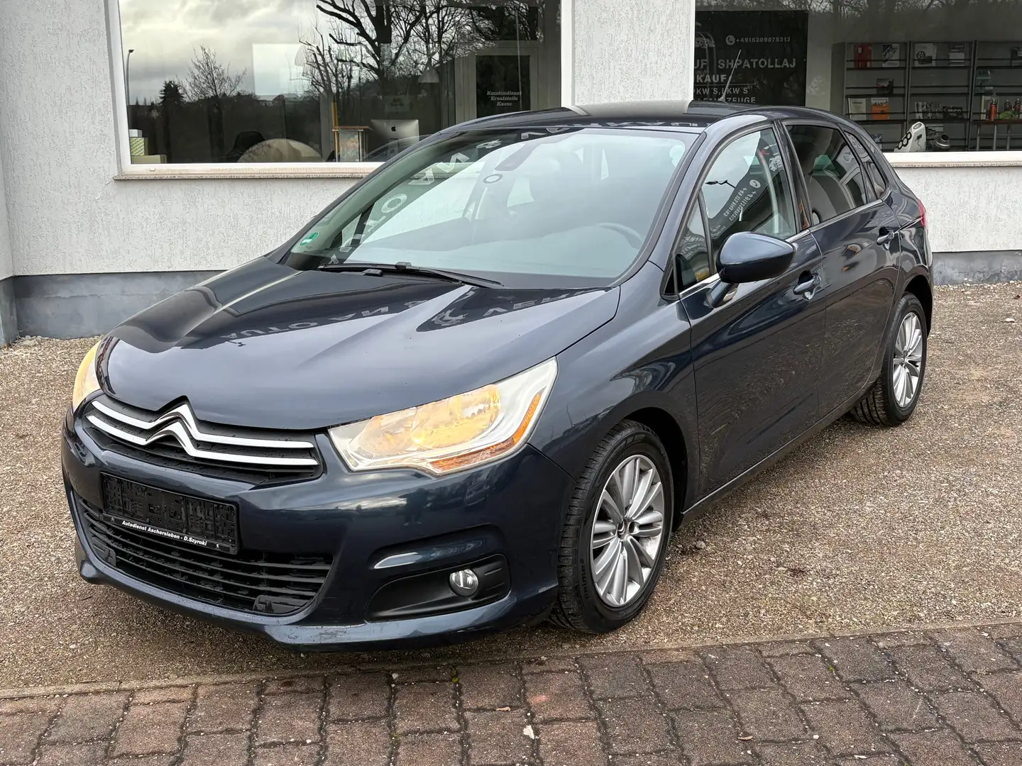 Citroen C4 Tendance Blau - 2
