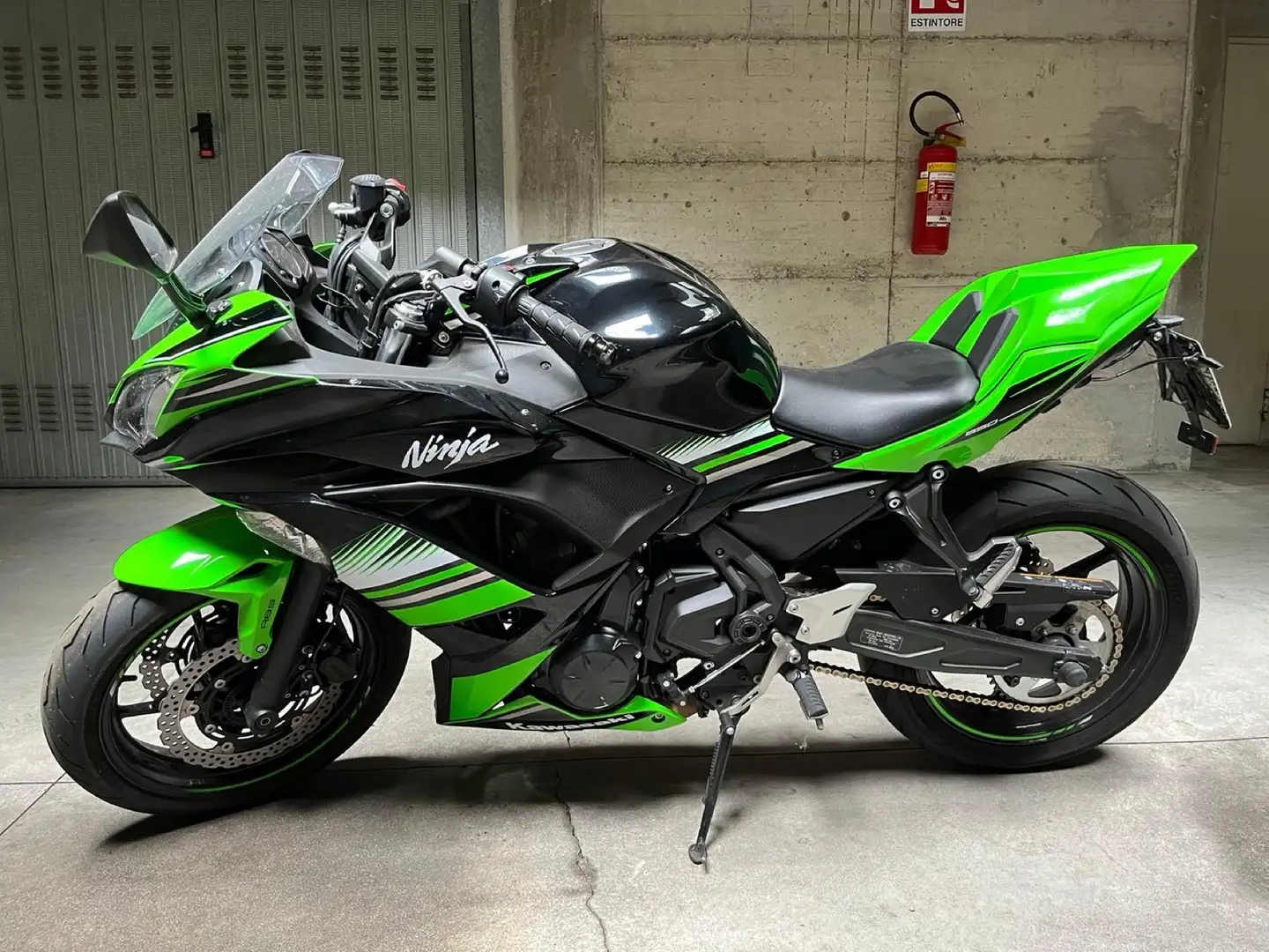 Kawasaki Ninja 650 krt edition Зелений - 1