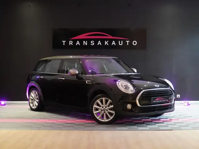 MINI Cooper Clubman 2.0d 150 Red Hot Chili / ENTRETIEN A JOUR
