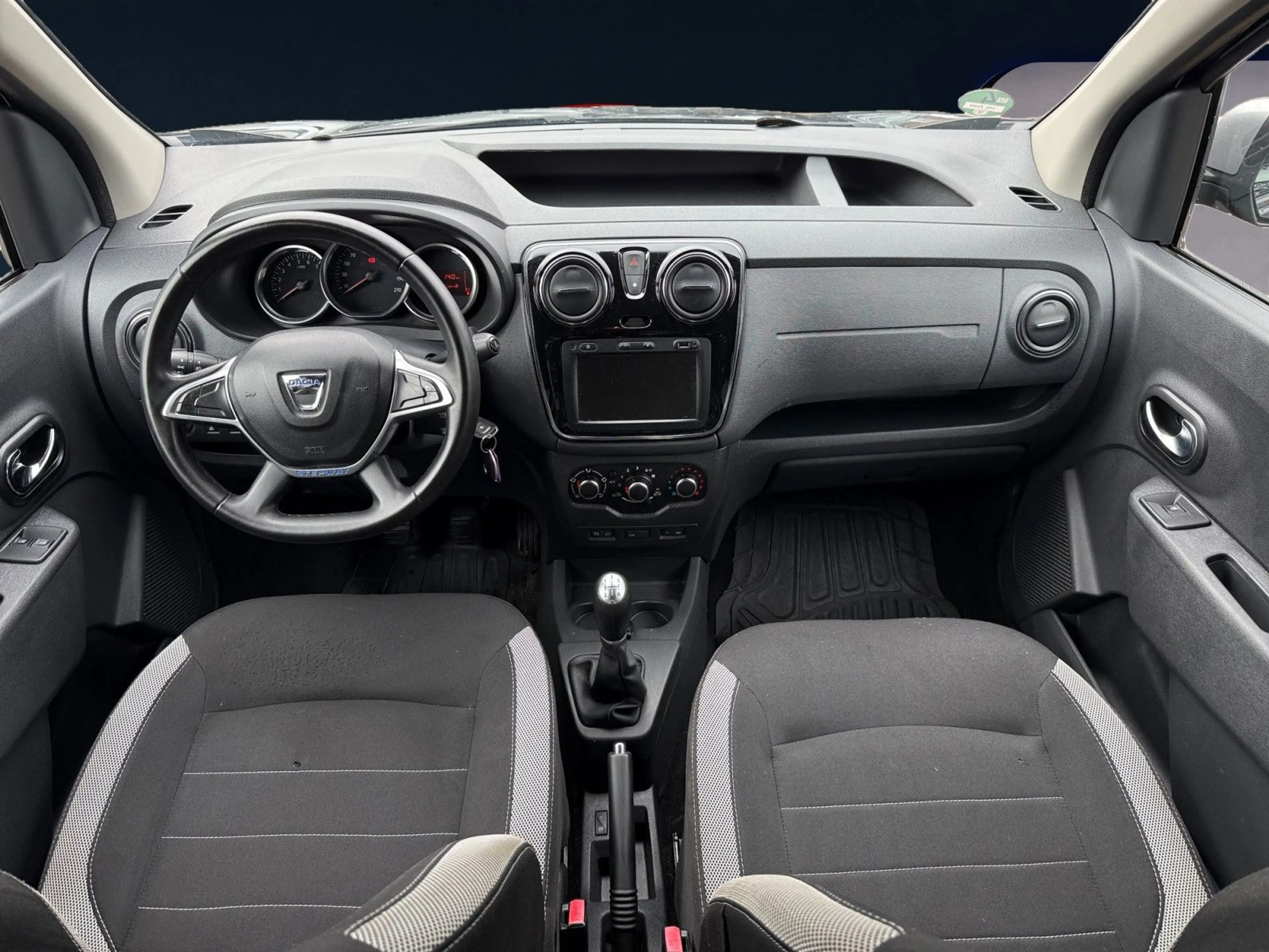 Dacia Dokker Stepway/SHZ/Klima/BT/TÜV/1.Hand — photo 14