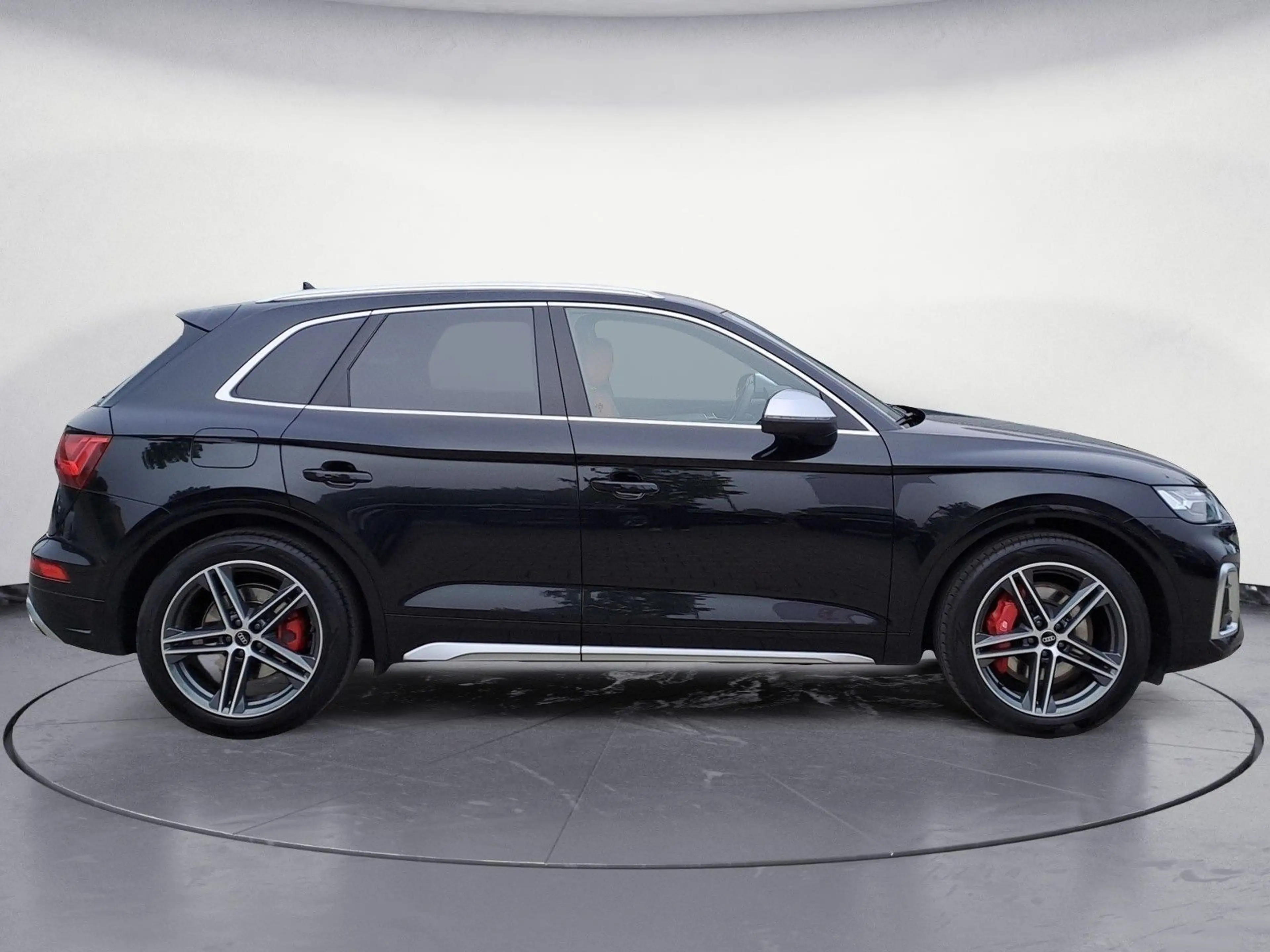 Audi SQ5 TDI tiptronic AHK AirSuspension B TDI tiptro — photo 6
