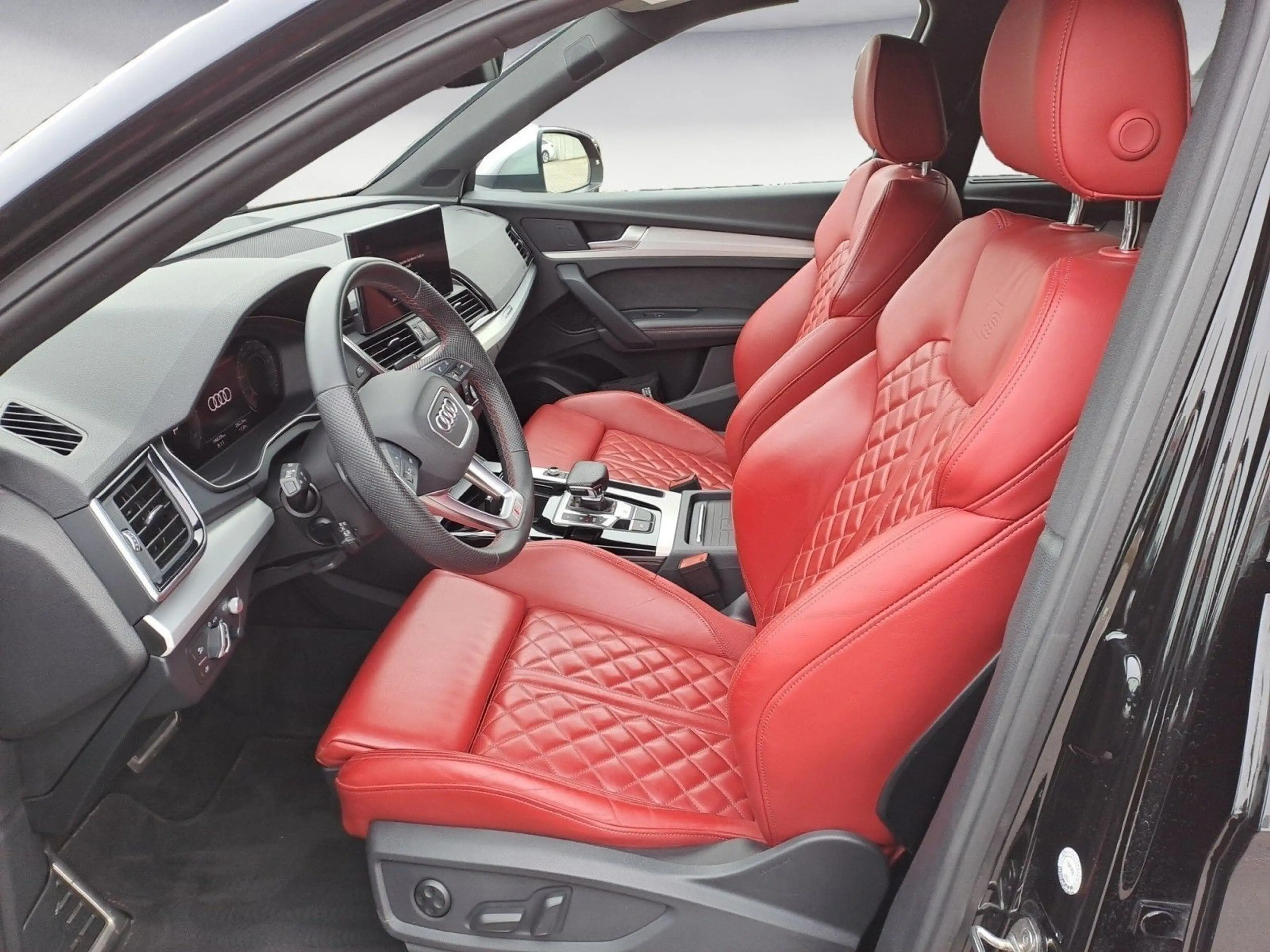 Audi SQ5 TDI tiptronic AHK AirSuspension B TDI tiptro — photo 8