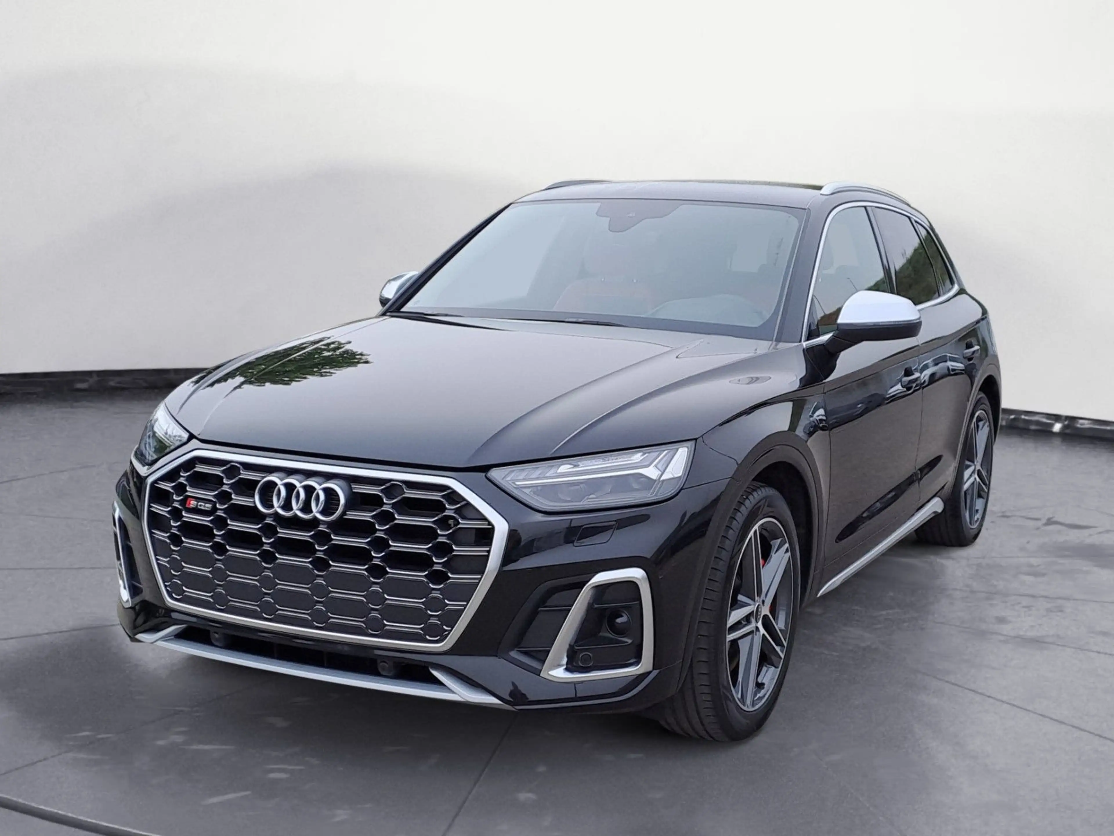 Audi SQ5 TDI tiptronic AHK AirSuspension B TDI tiptro — photo 2