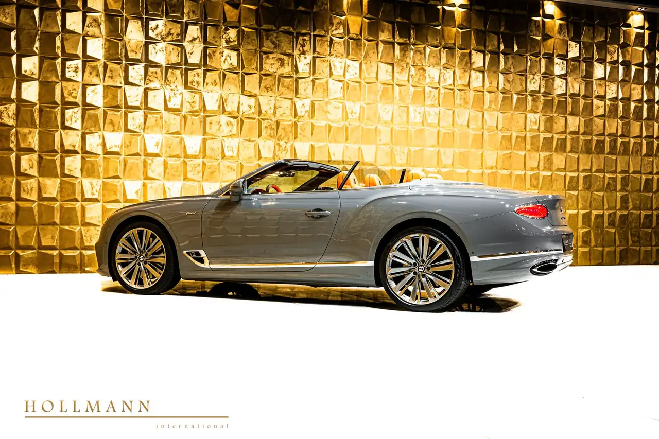Bentley Continental GTC 2023