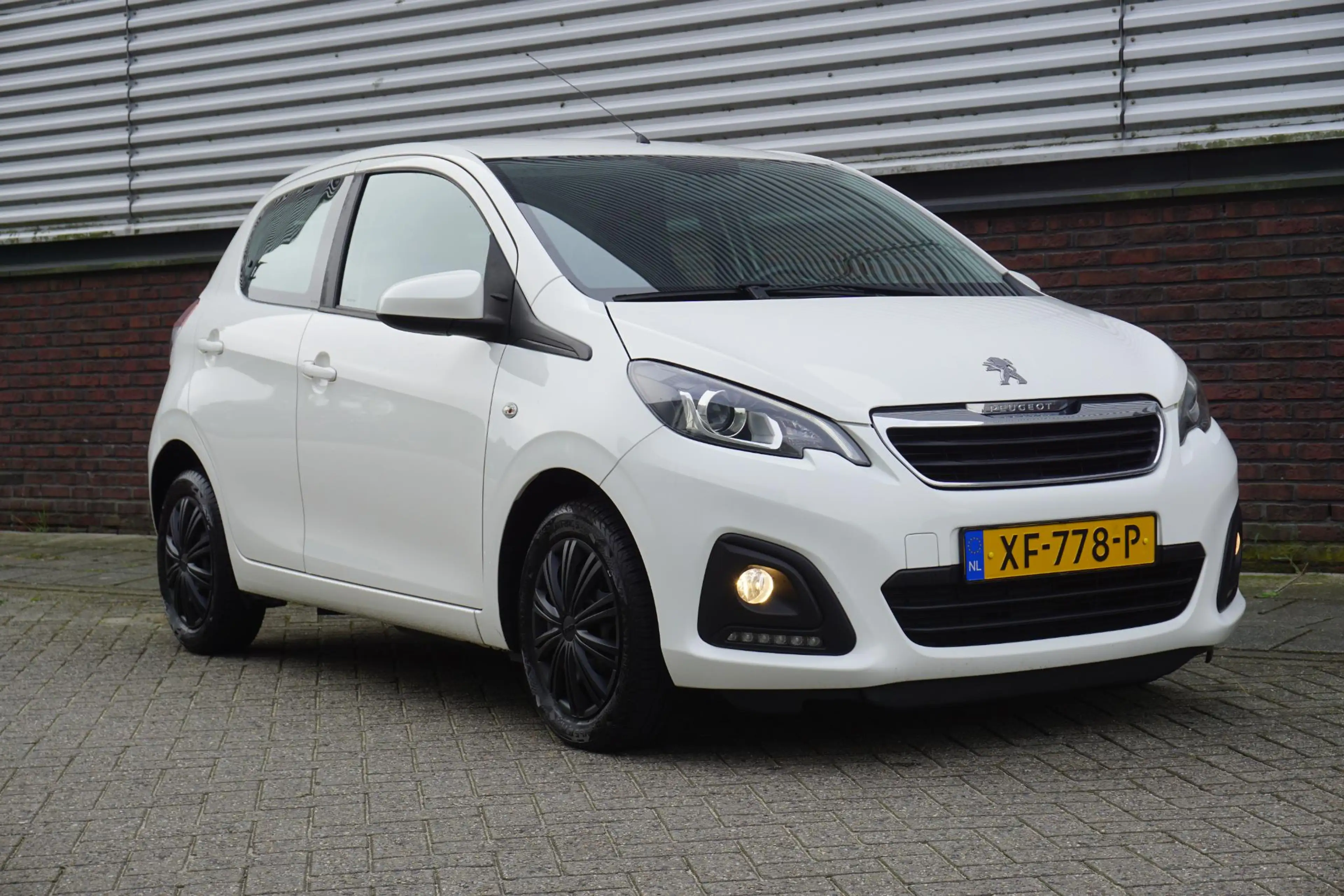 Peugeot 108 1.0 e-VTi Active Pack Premium/Airco/Mistlampen/ — photo 16