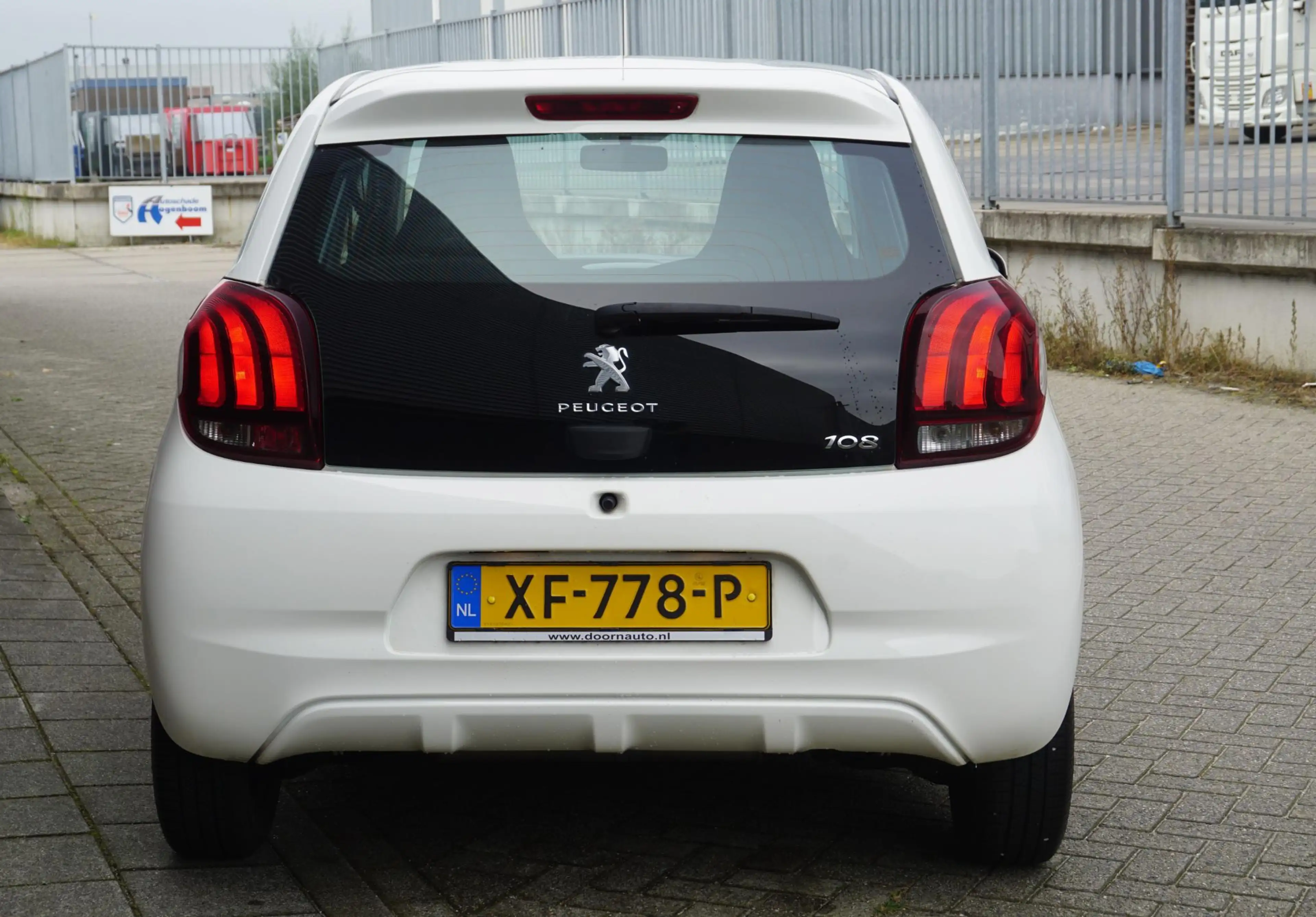 Peugeot 108 1.0 e-VTi Active Pack Premium/Airco/Mistlampen/ — photo 24