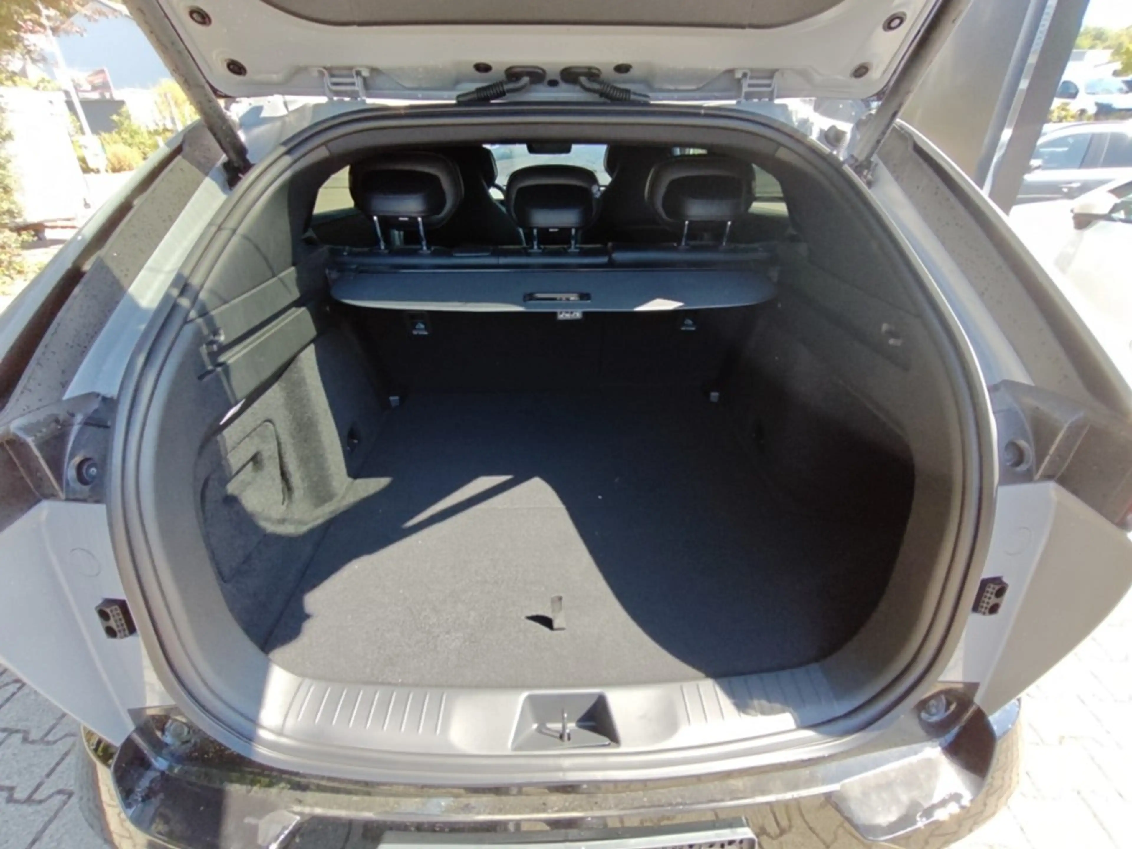 Mazda CX-6e EV 1AT RWD Takumi BKTR PABS — photo 14