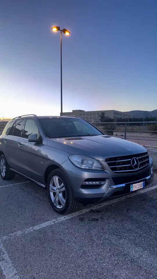 Mercedes-Benz ML 250