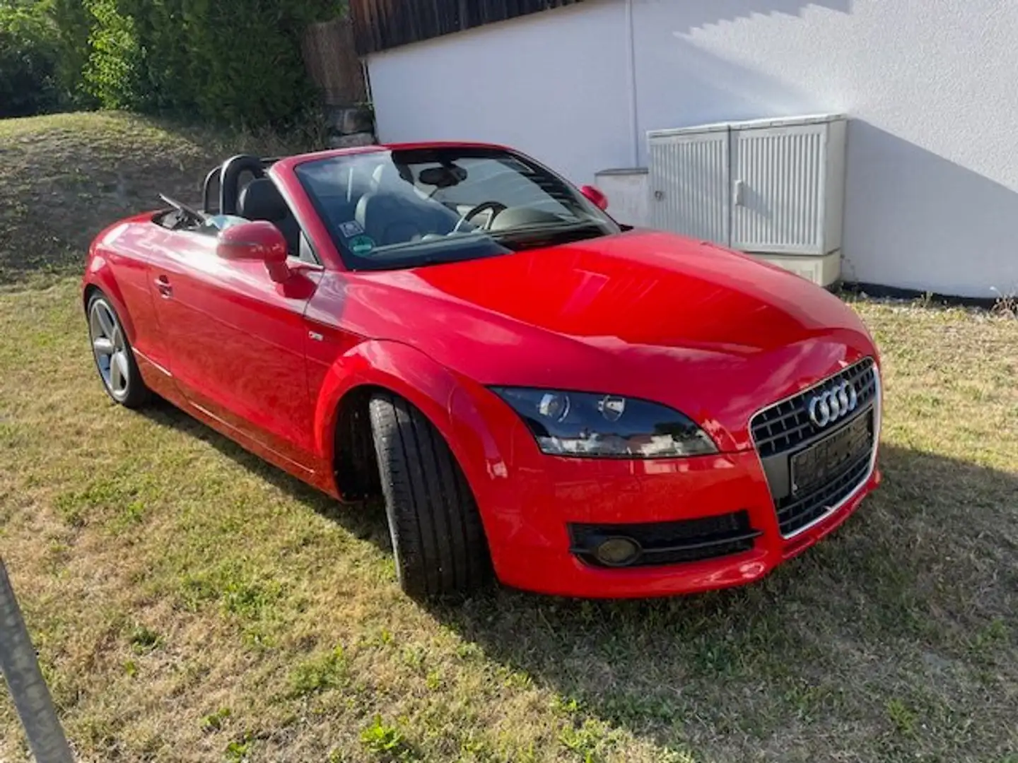 Audi TT TT Roadster 1.8 TFSI, wenig Km!!! - 1
