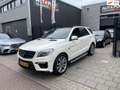 Mercedes-Benz ML 63 AMG M-klasse Performance Pack Trekhaak Airco NAP APK Weiß - thumbnail 1
