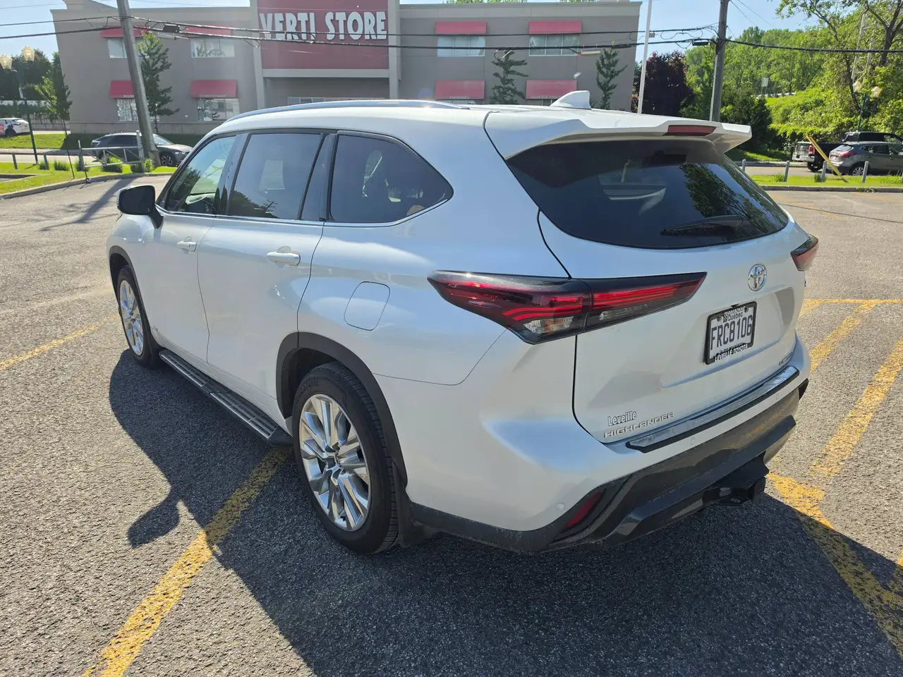 Toyota Highlander снимка Toyota Highlander